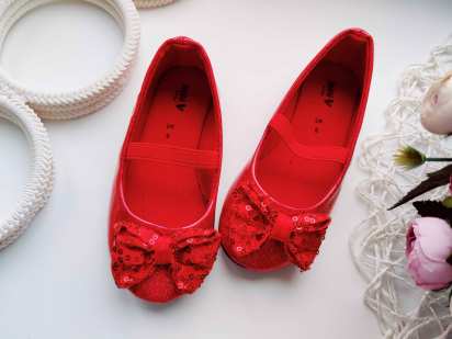 23 (14,3 см) Червоні блискучі туфлі-балетки Mini BY VERY