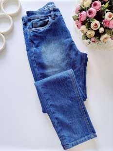 15 лет, рост 170 Плотные джинсы