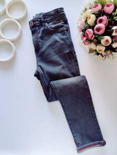 11 лет, рост 146 Стрейчевые джинсы скинни