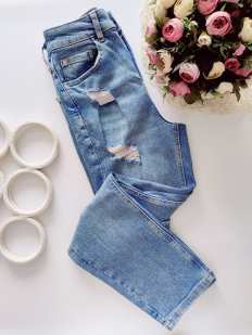 6-ка Крутые рваные стрейчевые джинсы