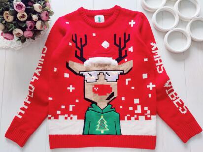 12,13 років, зріст 152,158 Гарний червоний новорічний светр з оленем