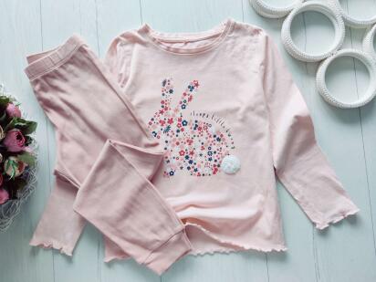 5,6 років, зріст 110,116 Трикотажна піжама дитяча дівчинці з кроликом