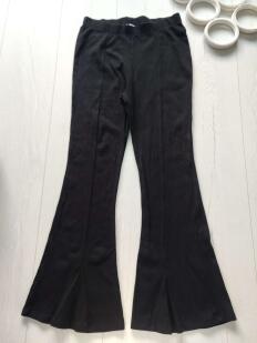 13,14 років, зріст 158,164 Чорні штани кльош у рубчик для дівчинки