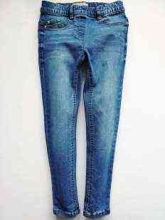 7 лет, рост 122 Стрейчевые джинсы узкачи для девочки
