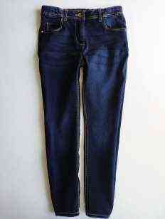 8-9 лет, рост 128-135 Стрейчевые джинсы скинны для девочки