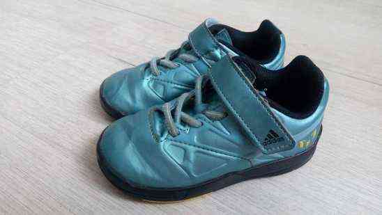 23 (14,3 см) Adidas (Адідас) Кросівки унісекс, для дівчинки та хлопчика
