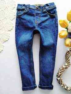 4-5 лет, рост 104-110 Стрейчевые джинсы скинны