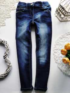 7 лет, рост 122 Стрейчевые джинсы для девочки