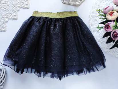 3,4 года, рост 98\104 Черная фатиновая юбка с золотистым напылением