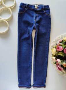 6 лет, рост 116 Стрейчевые джинсы