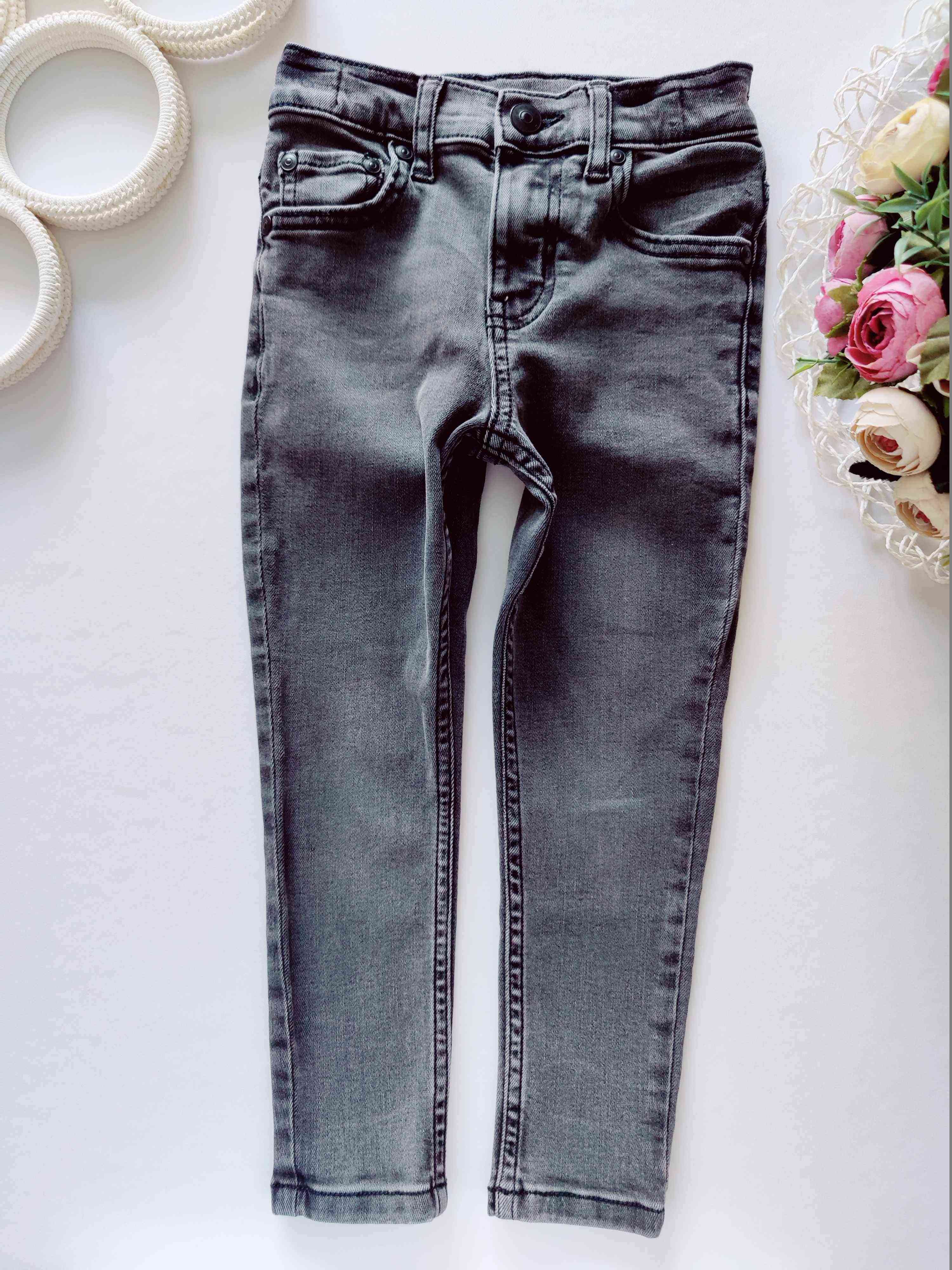 4 роки, зріст 104 Джинси вузькі супер стрейч