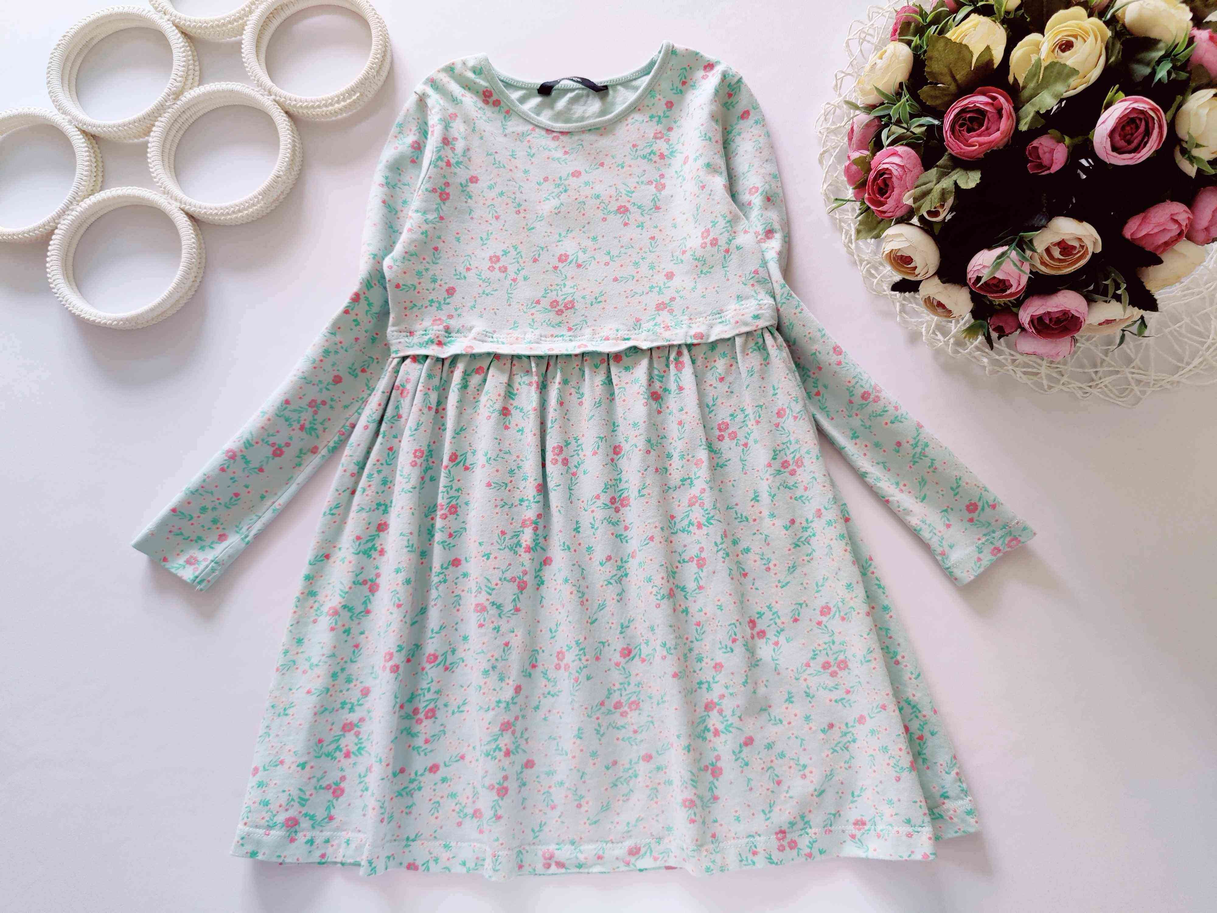 6,7 років, зріст 116,122 Дитяча сукня