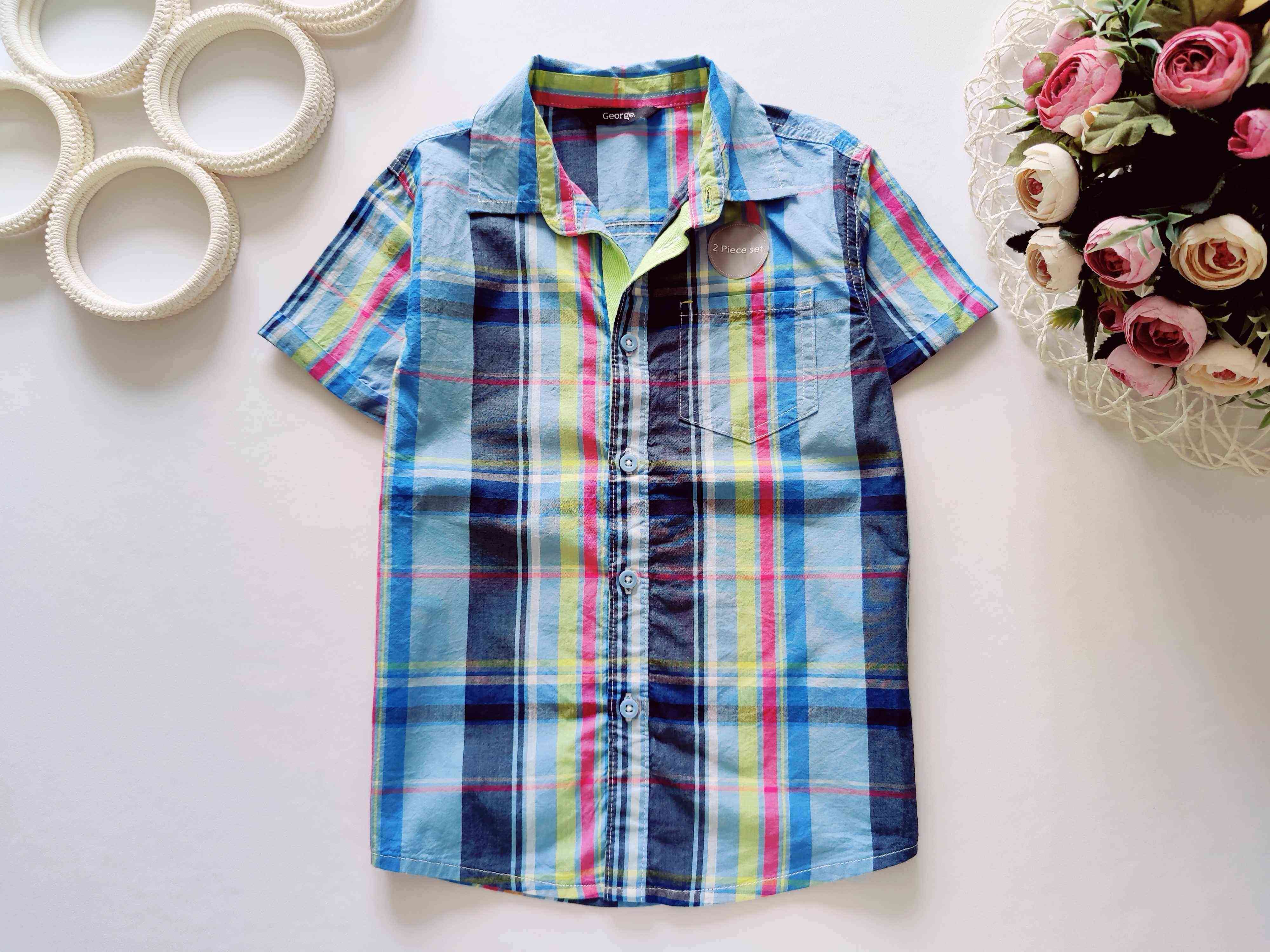 4,5 лет, рост 104,110 Новая красивая рубашка