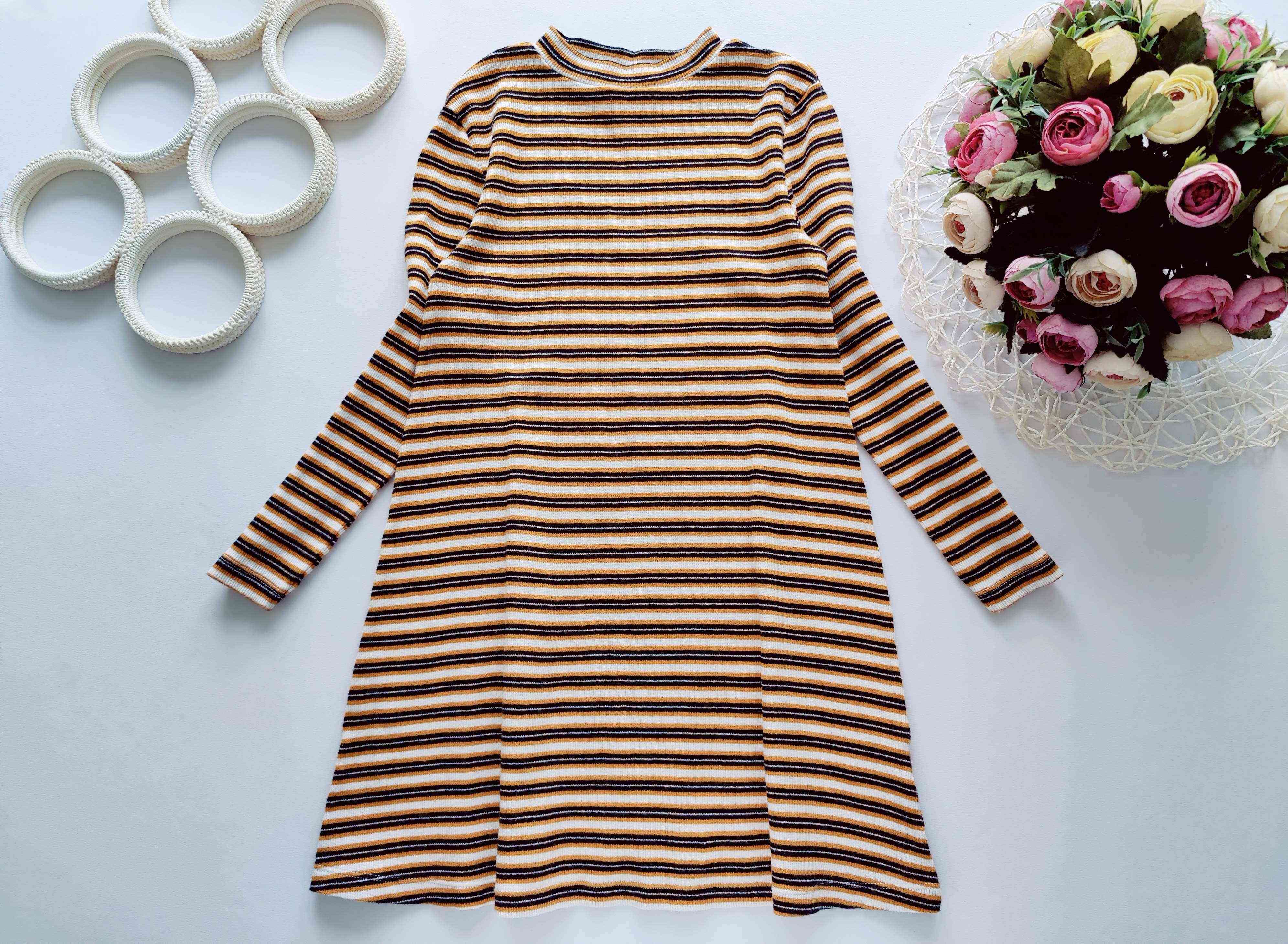 8 років, зріст 128 Сукня в смужку