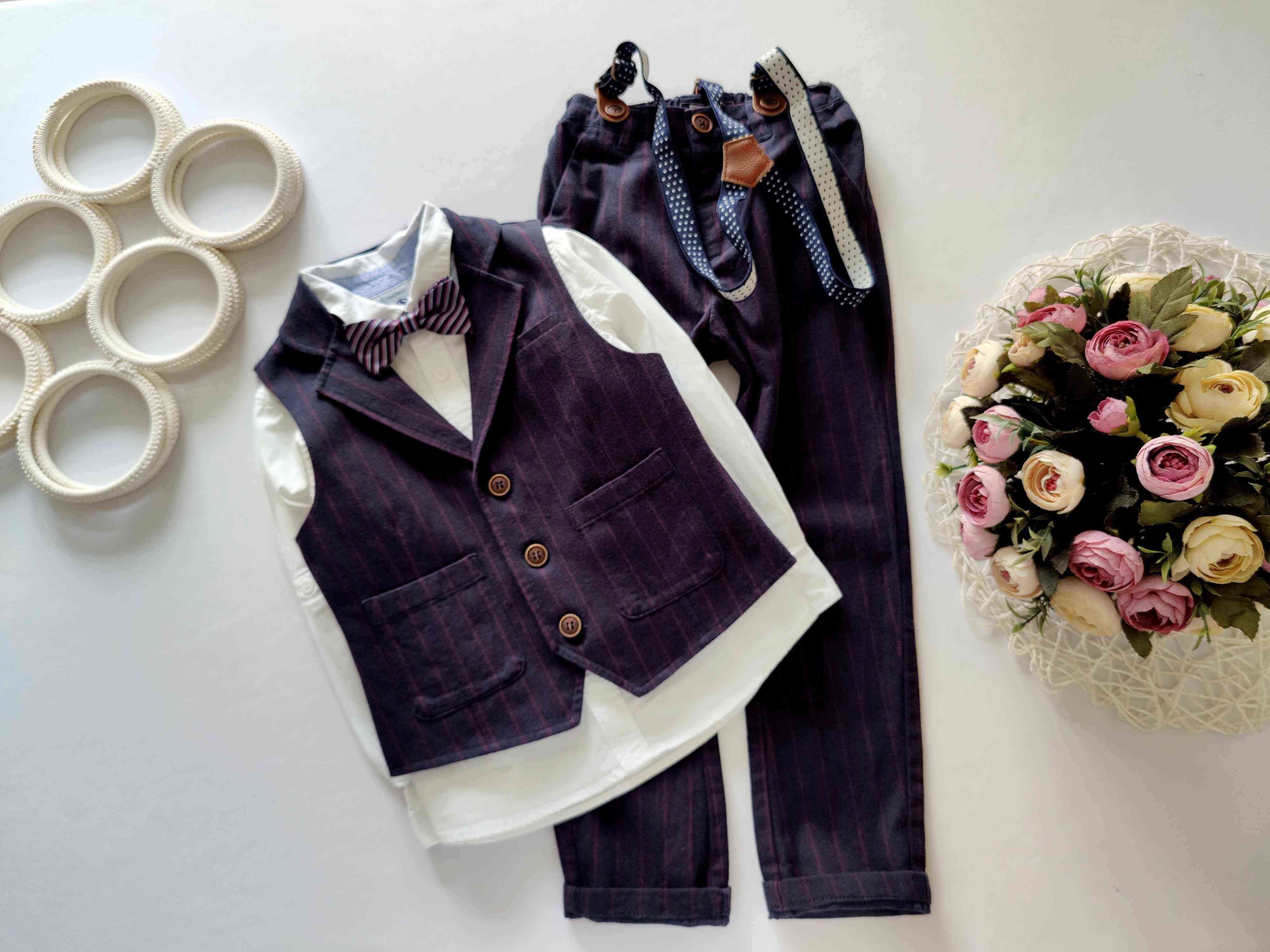 3,4 года, рост 104 Модный костюм для мальчика