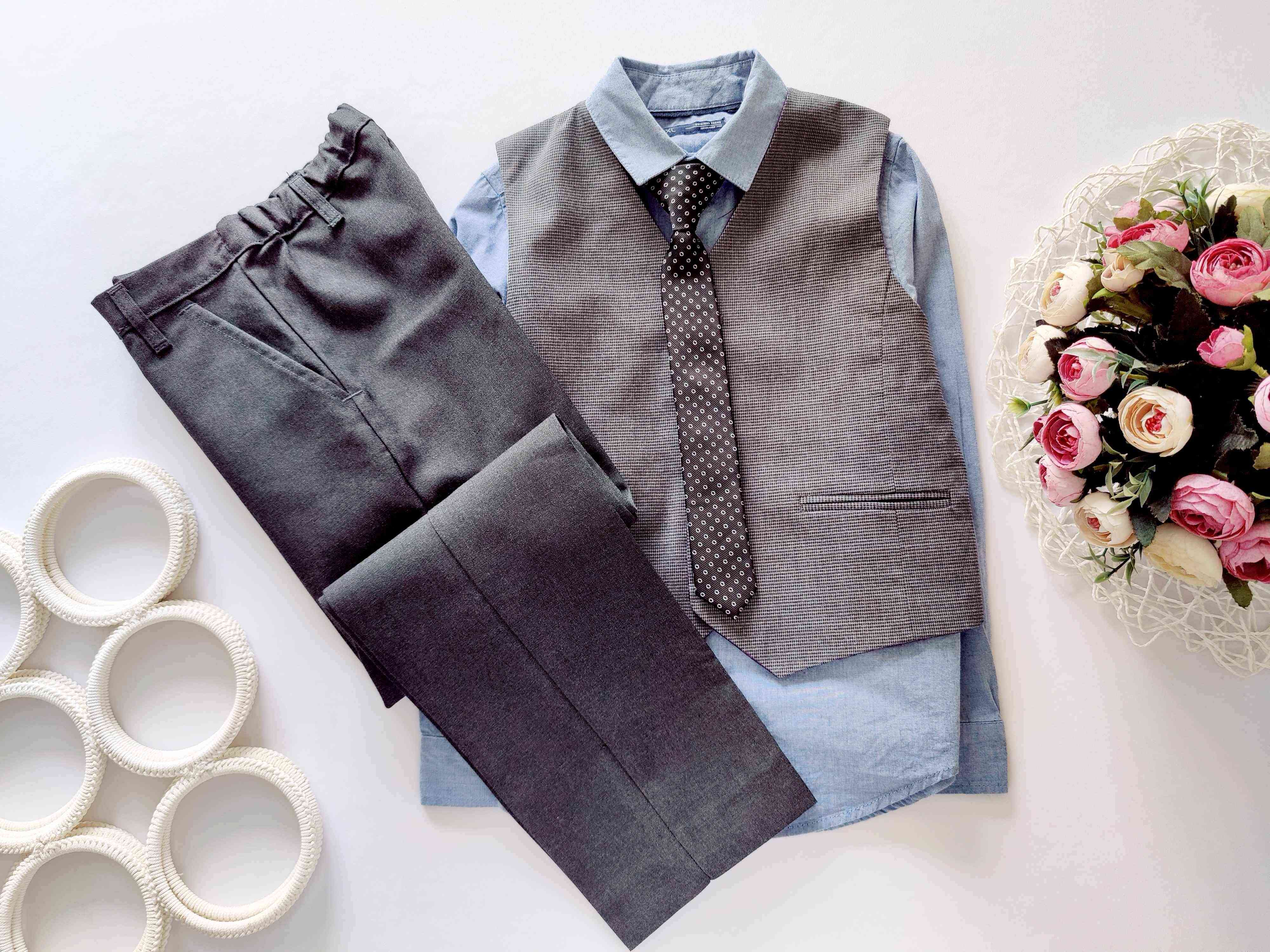 7 лет, рост 122 Нарядный детский костюм