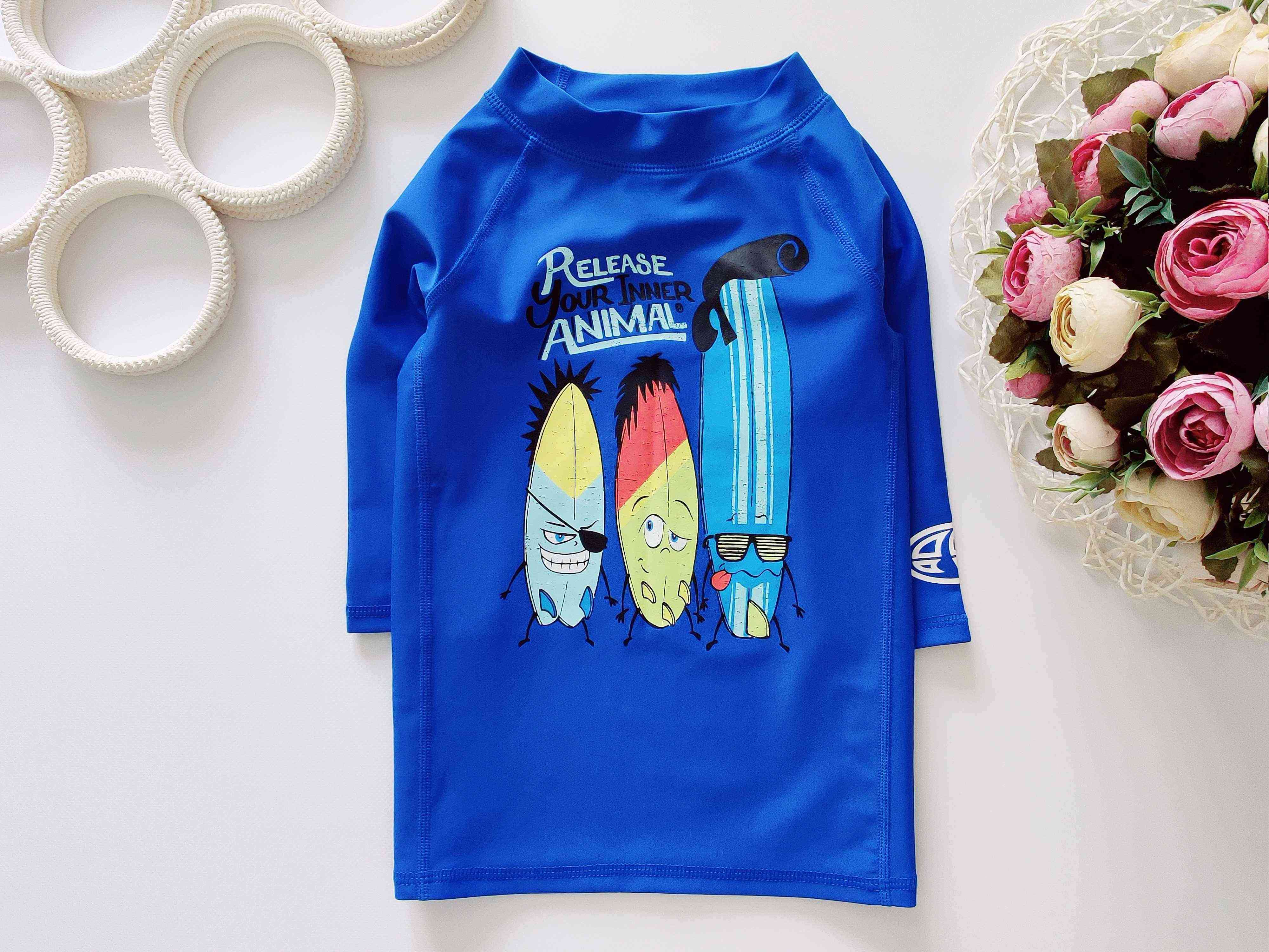 5,6 лет, рост 110,116 Солнцезащитнпя футболка