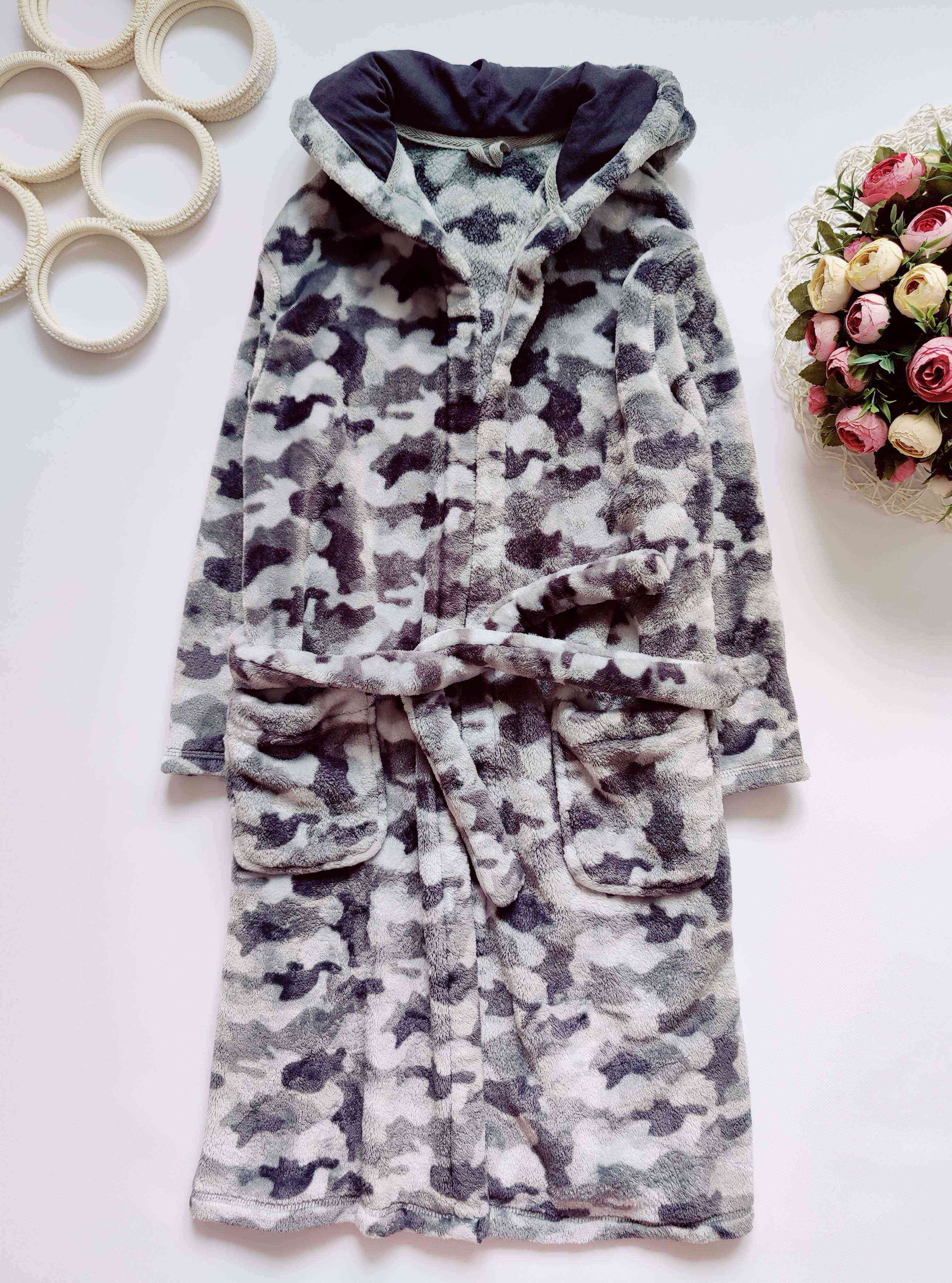 9,10 років, зріст 140 Махровий халат у воєнному забарвленні