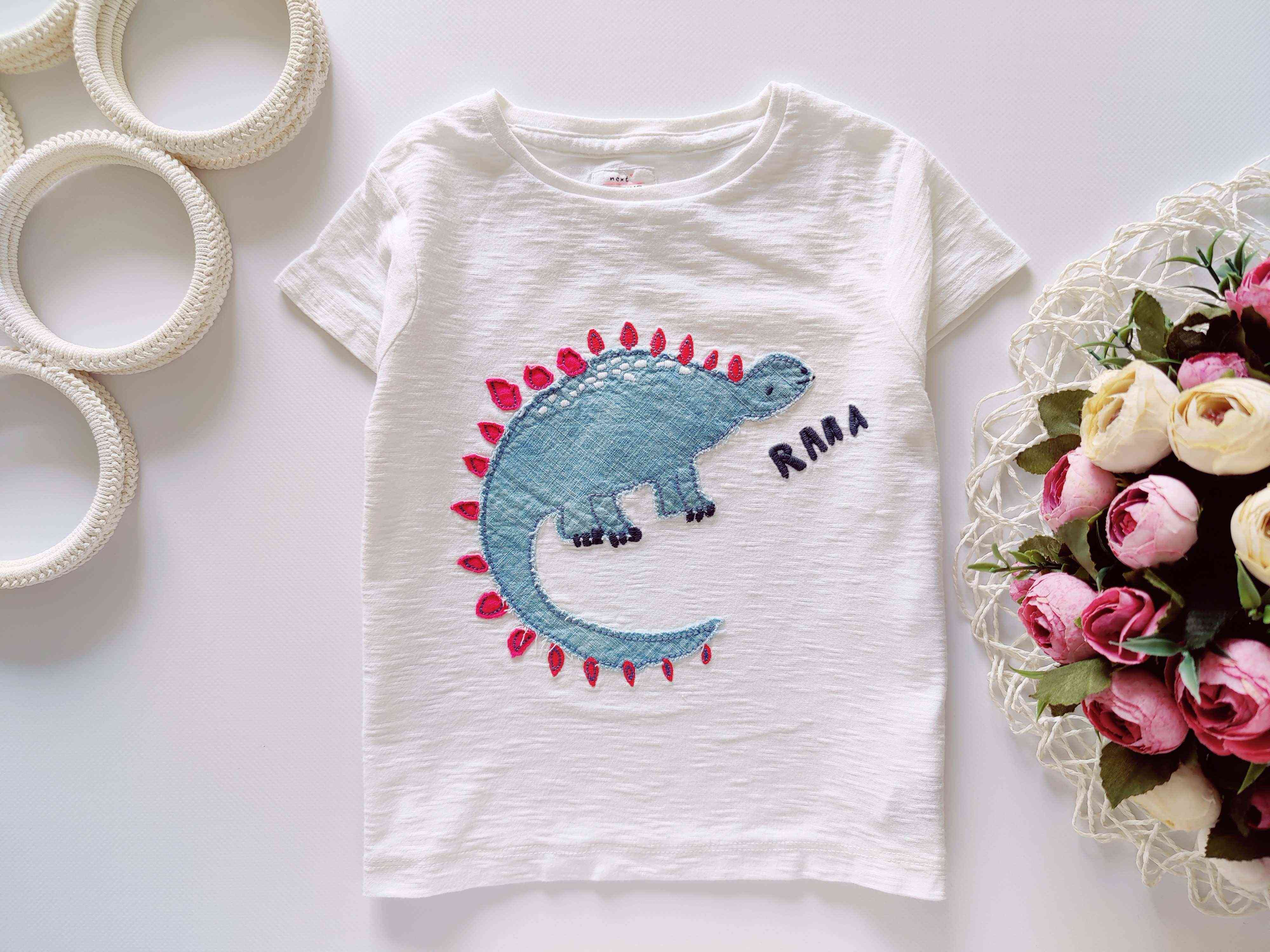 1,2 роки, зріст 92 Футболка з динозавром