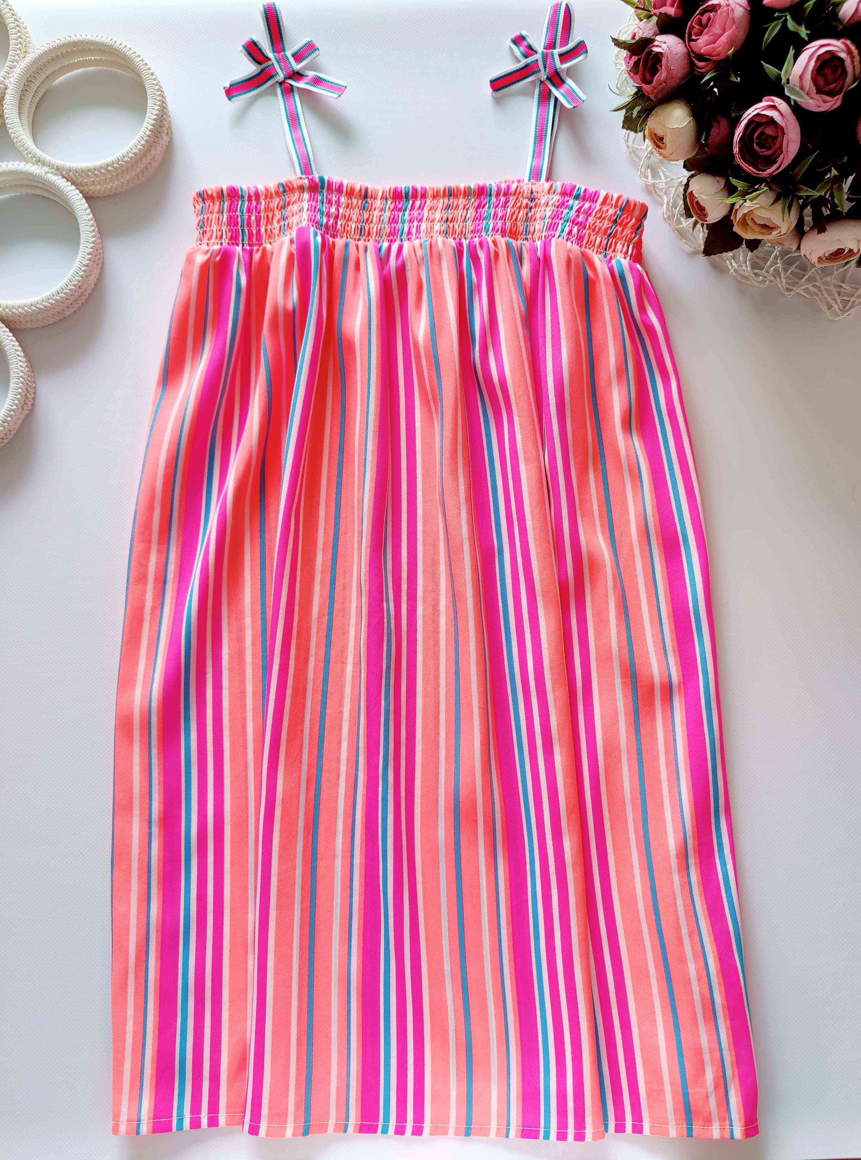 10,11 років, зріст 140,146 Яскравий сарафан