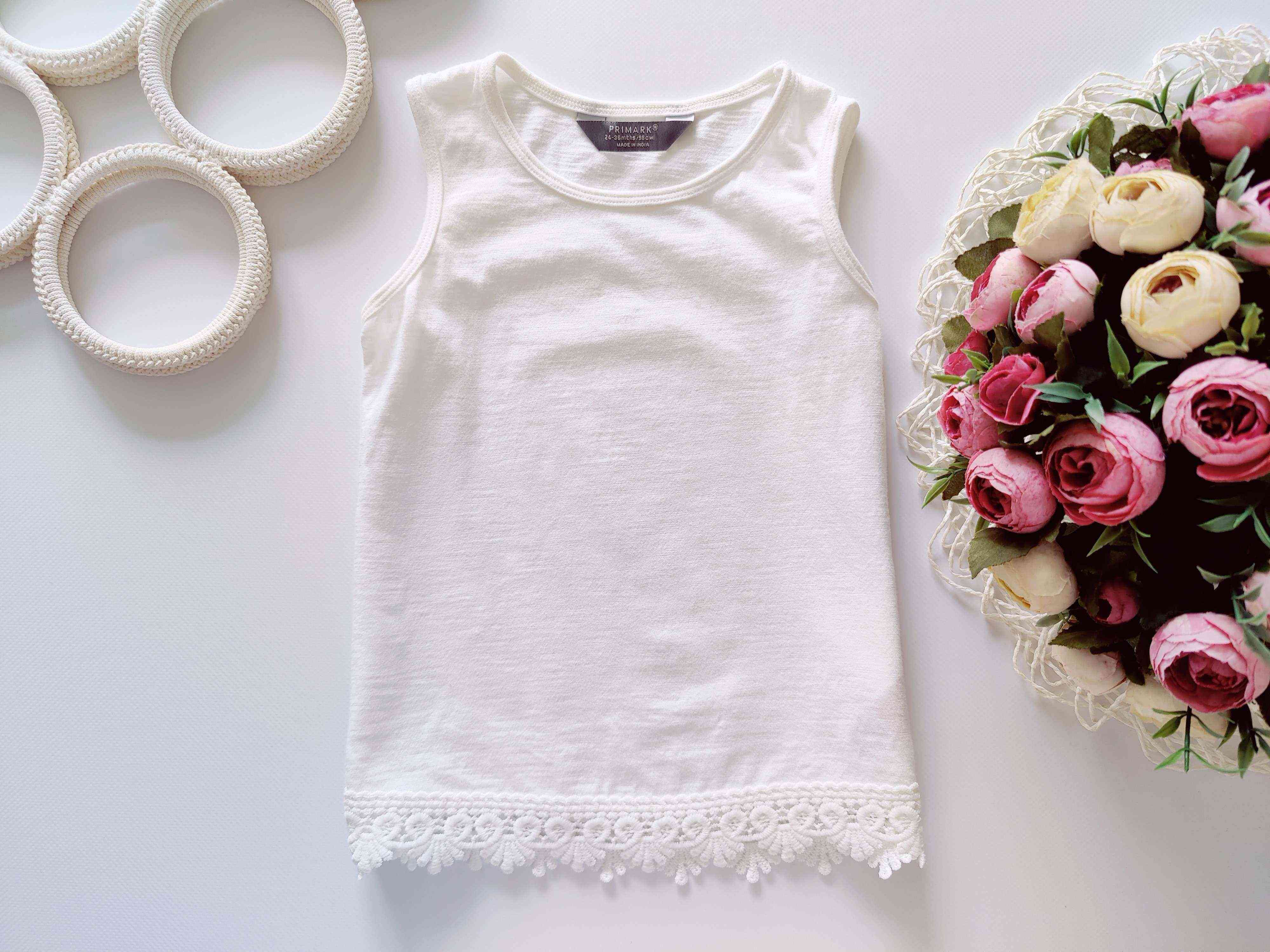2,3 роки, зріст 92, 98 Біла майка з ажуром