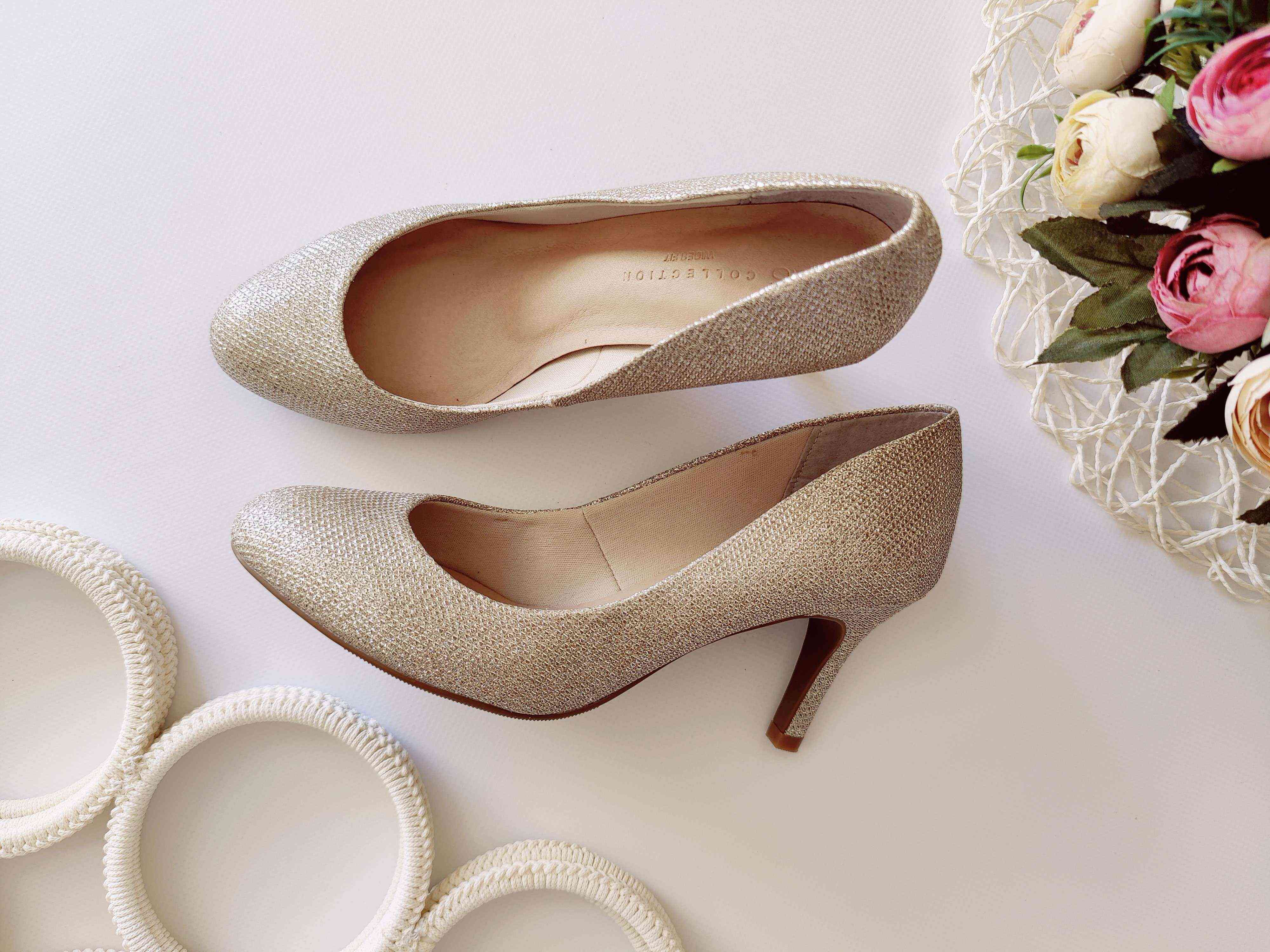 36 (23,5 см) Новые золотистые туфли