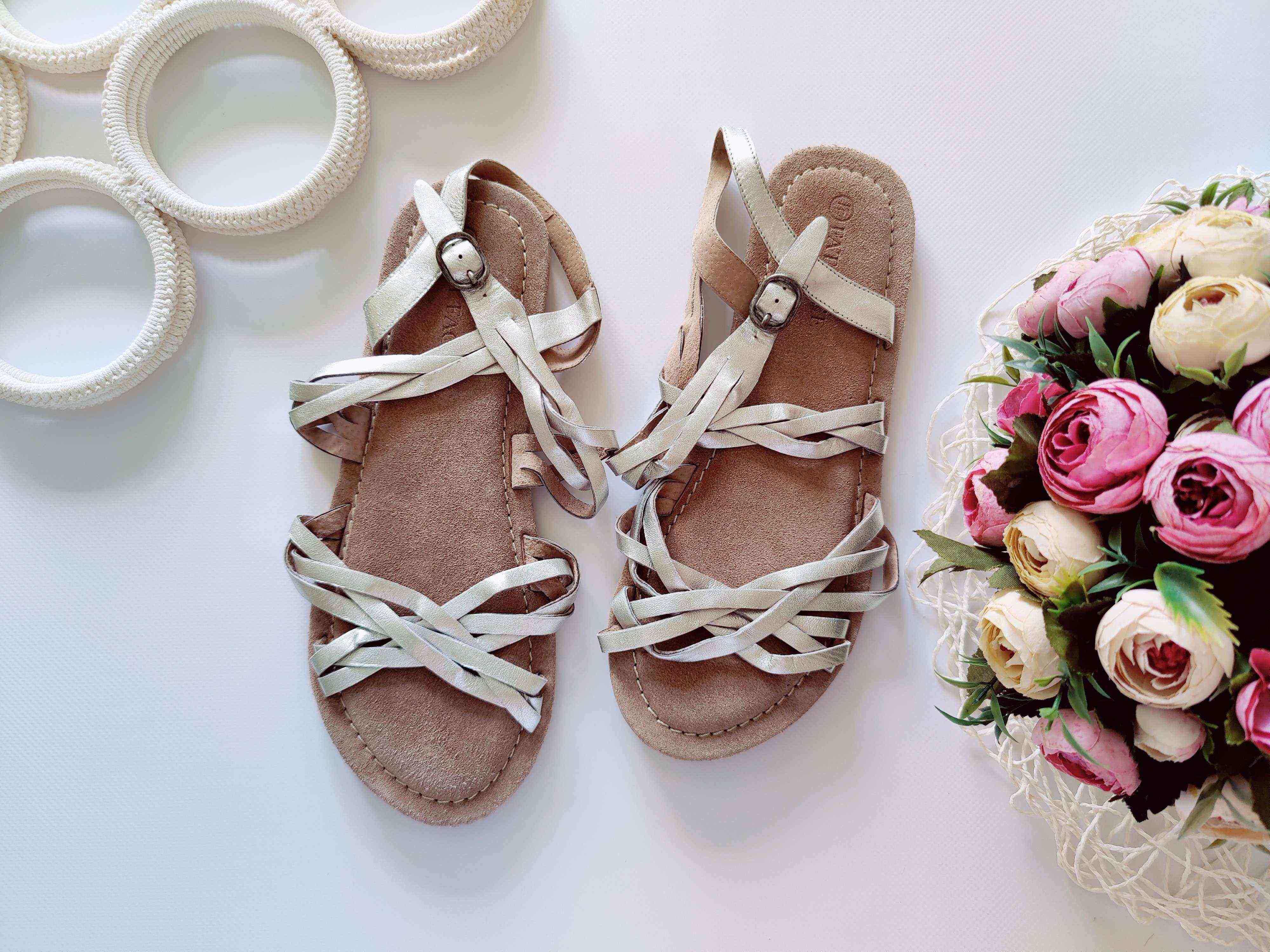 41 (25,5-27,5 см) Сріблясті босоніжки