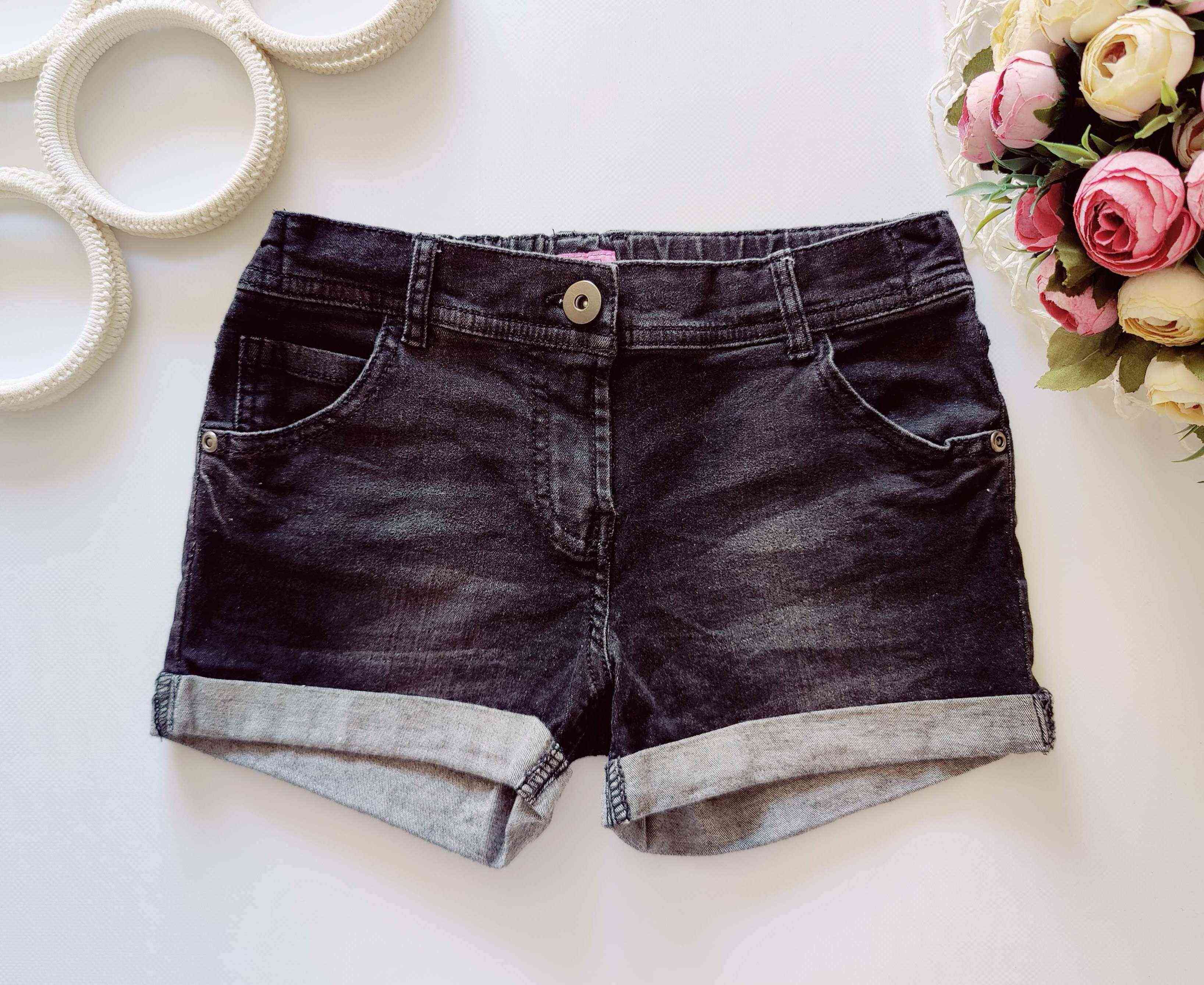 9,10 років, зріст 140 Стрейчові шорти