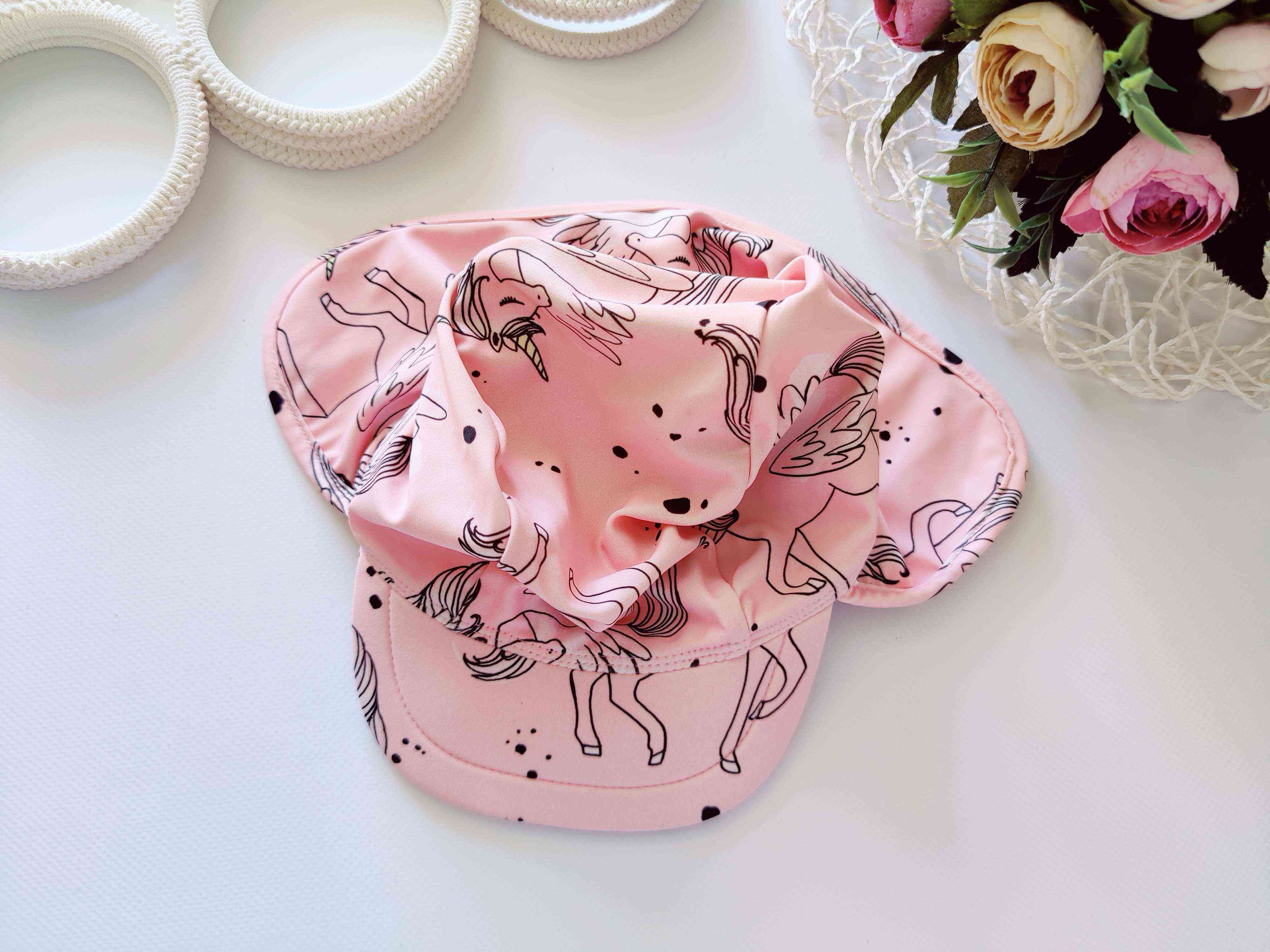 ОК 49 (1-2 роки) Пляжна кепка в однорогах