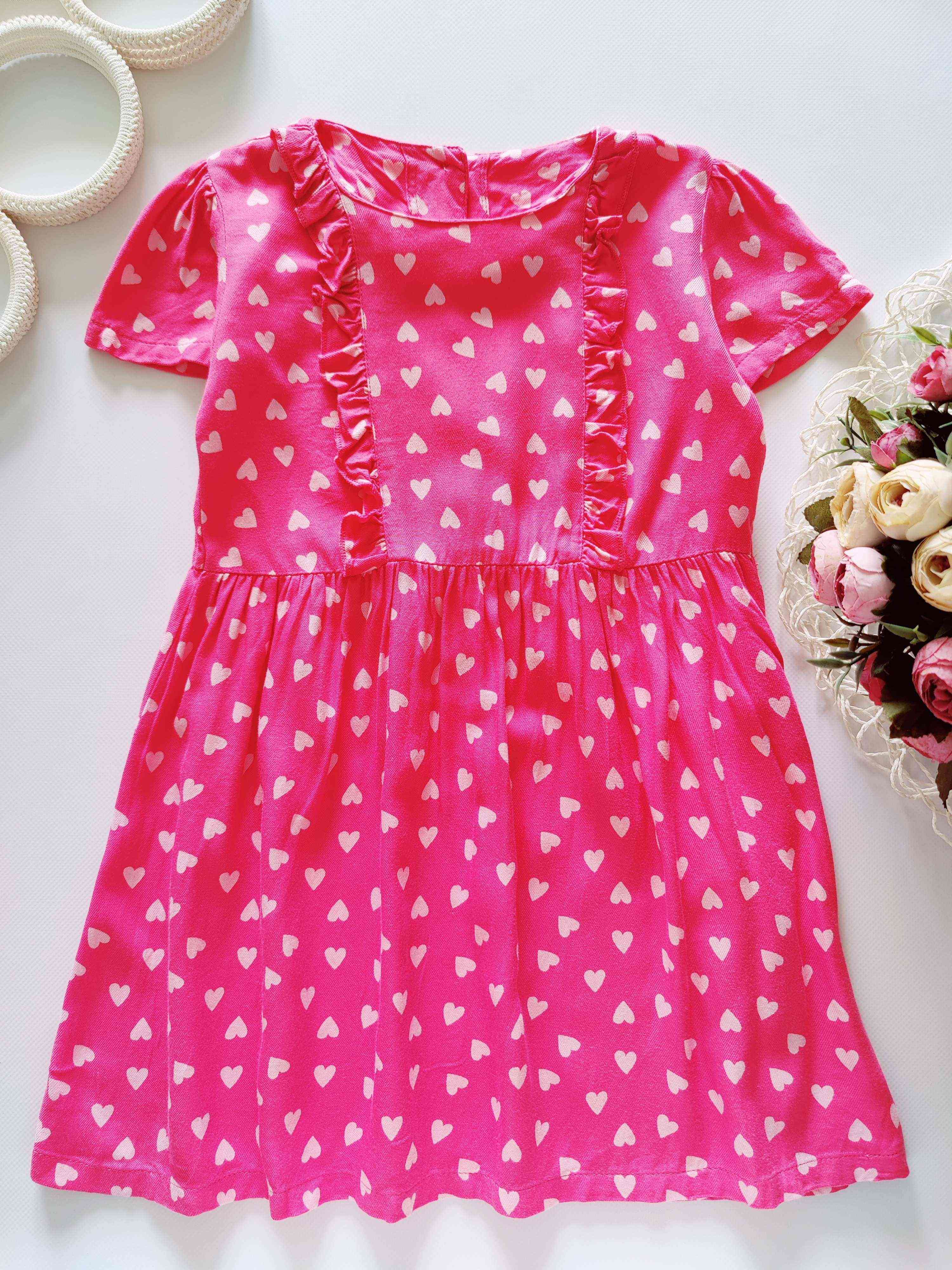 4,5 років, зріст 104,110 Красива легка літня сукня