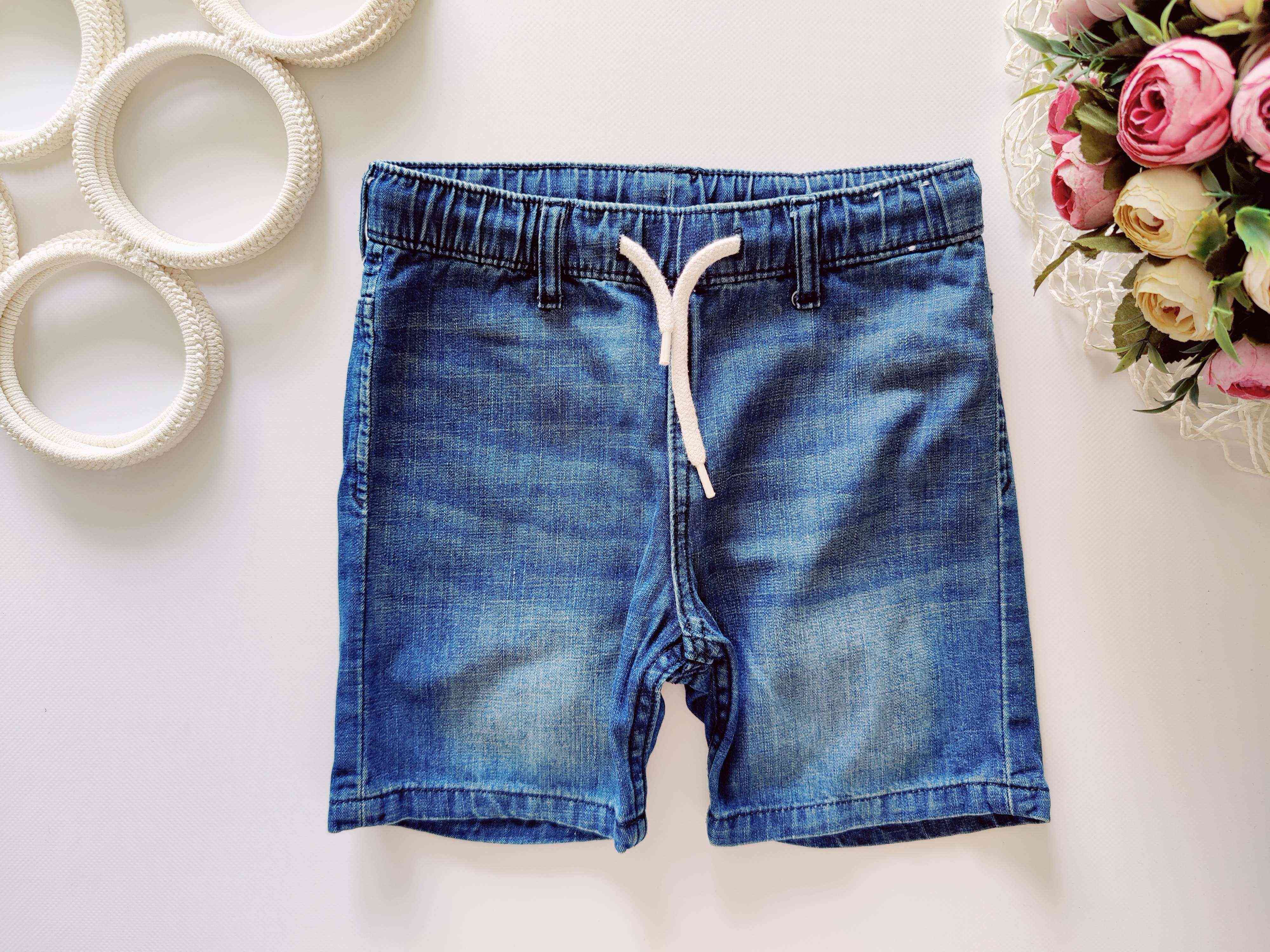 5,6 років, зріст 116 Шорти на резинці