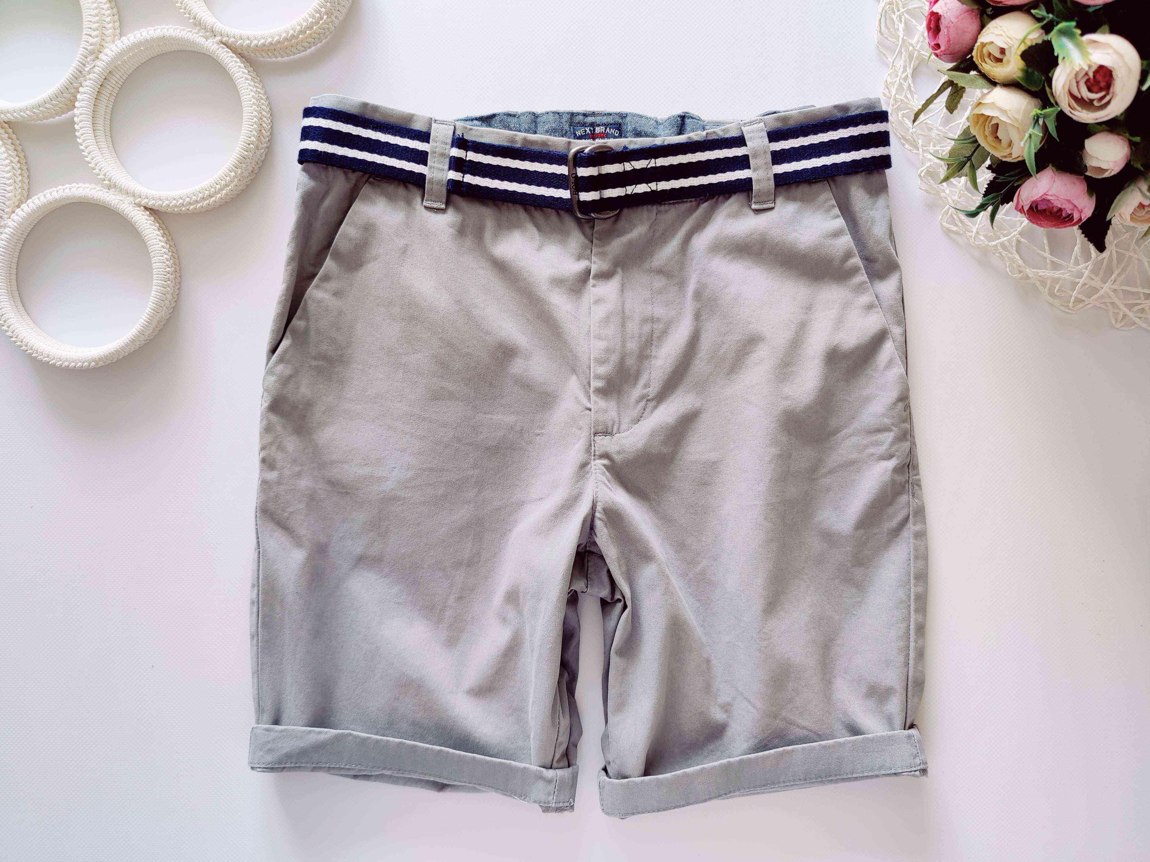 12 лет, рост 152 Серые шорты