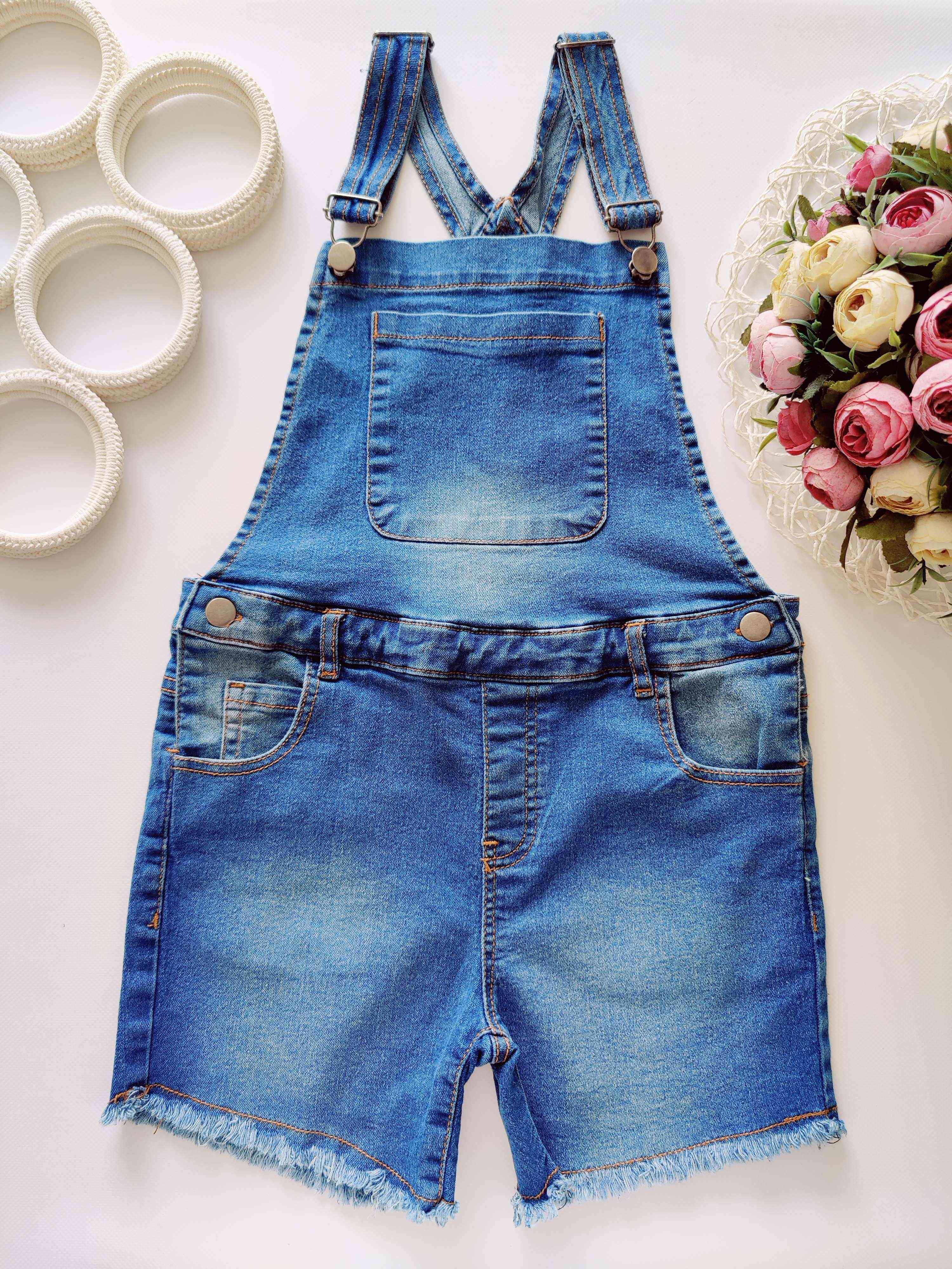 10,11 років, зріст 140,146 Стрейчовий джинсовий комбінезон