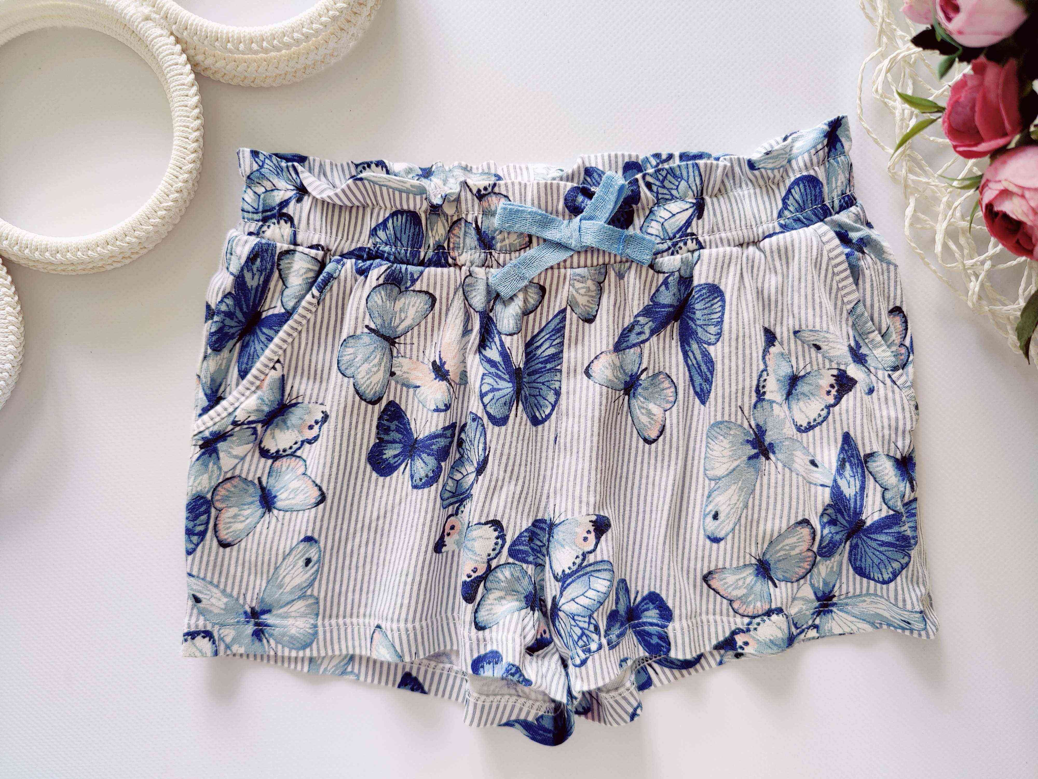 2,4 роки, зріст 98,104 Шорти в метеликах