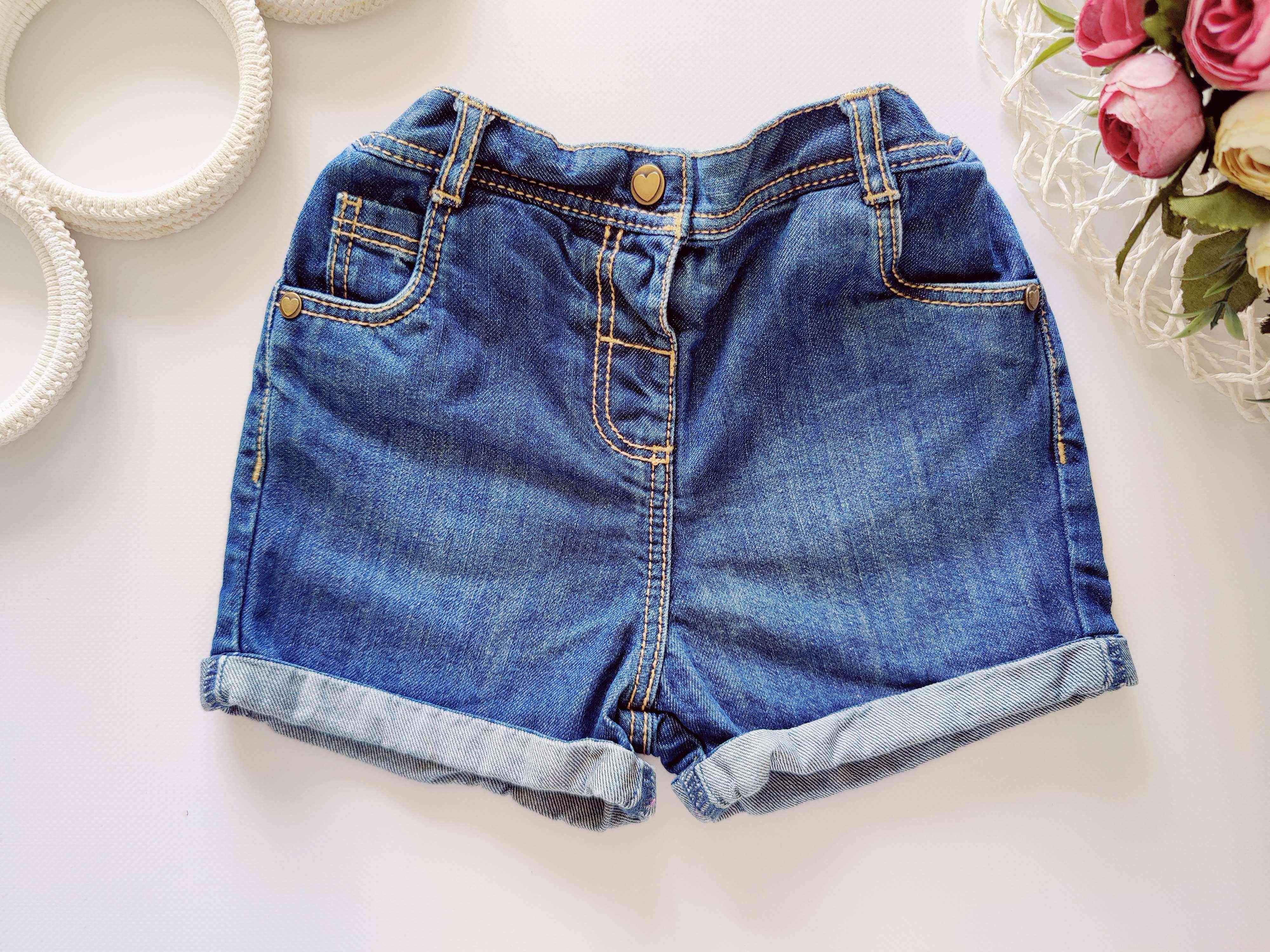 4,5 років, зріст 104,110 Джинсові шорти з підворотом