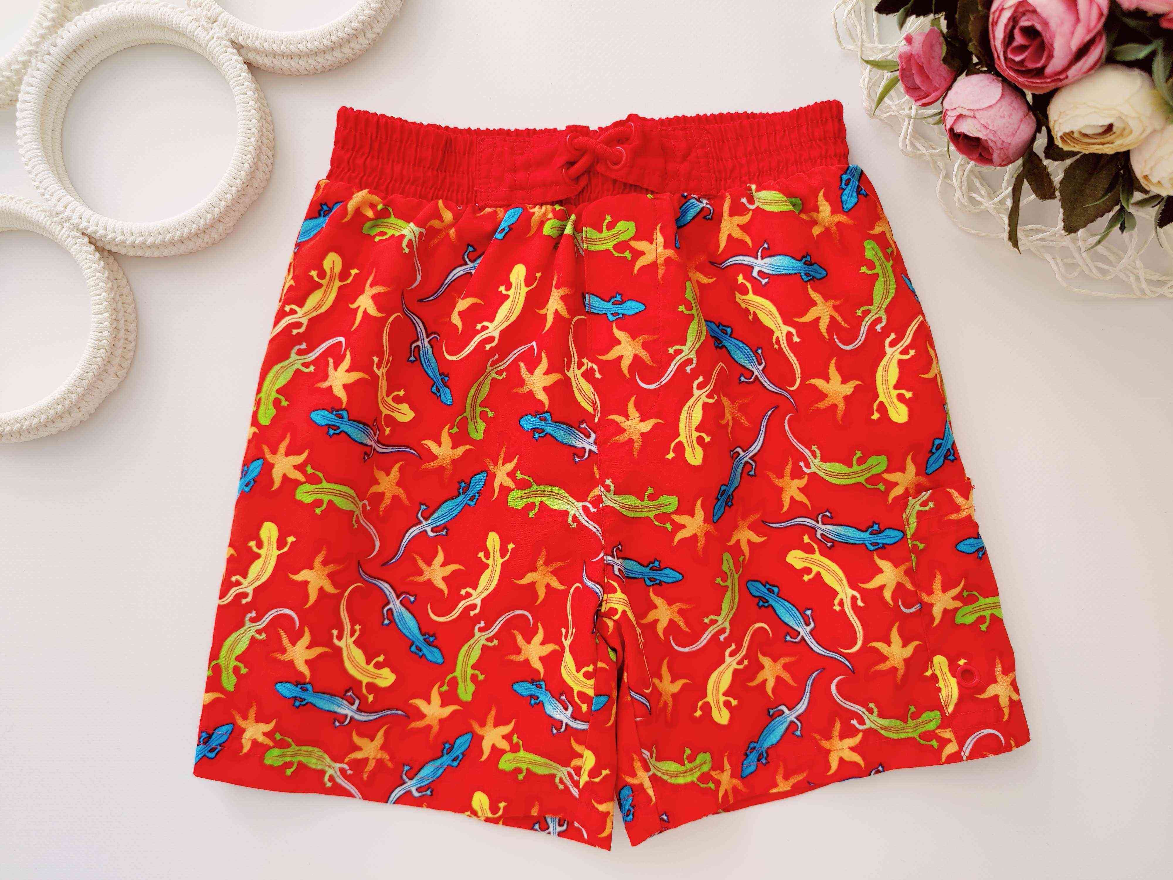 4 года, рост 104 Шорты с ящирицами