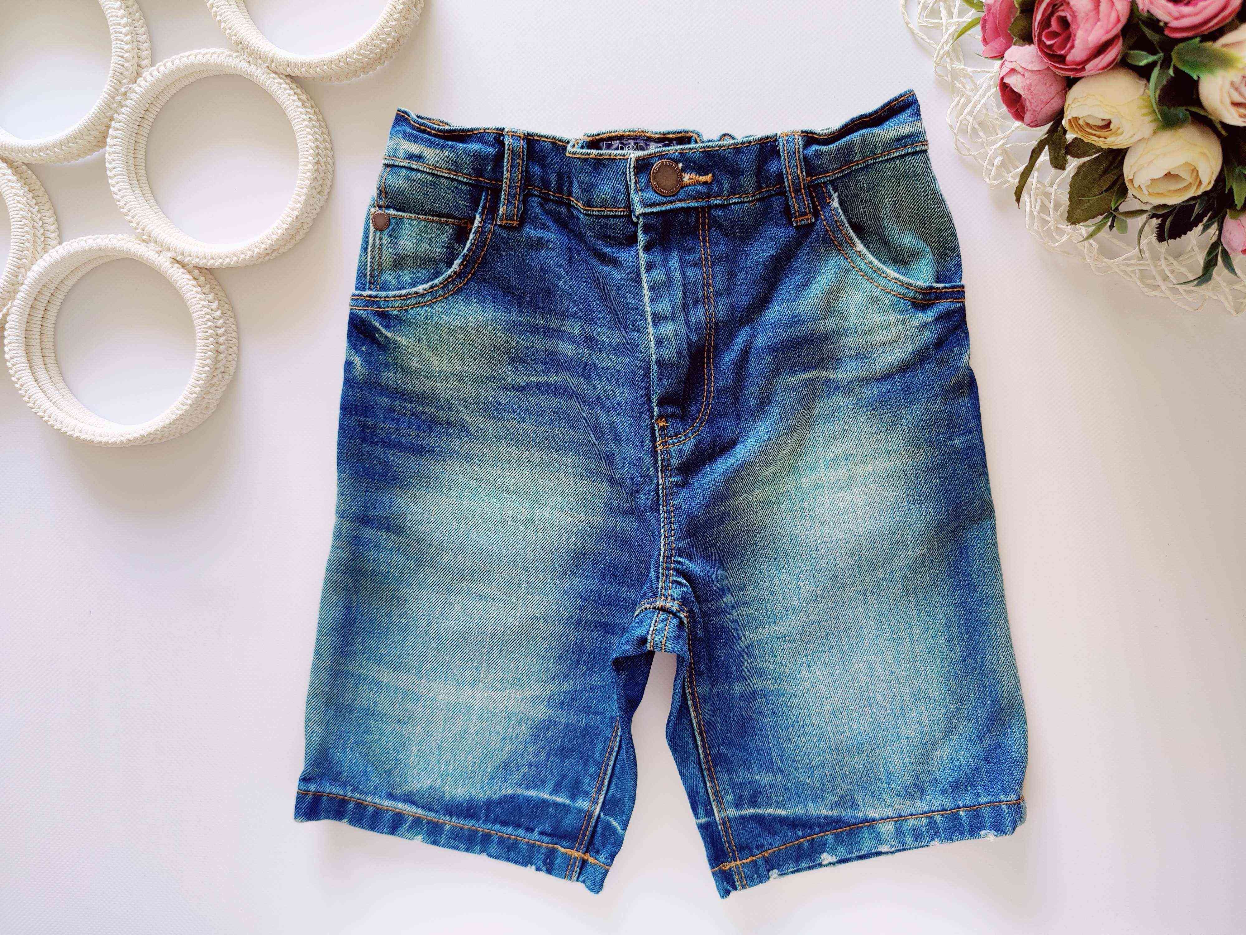 7,8 років, зріст 122,128 Джинсові шорти з потертостями