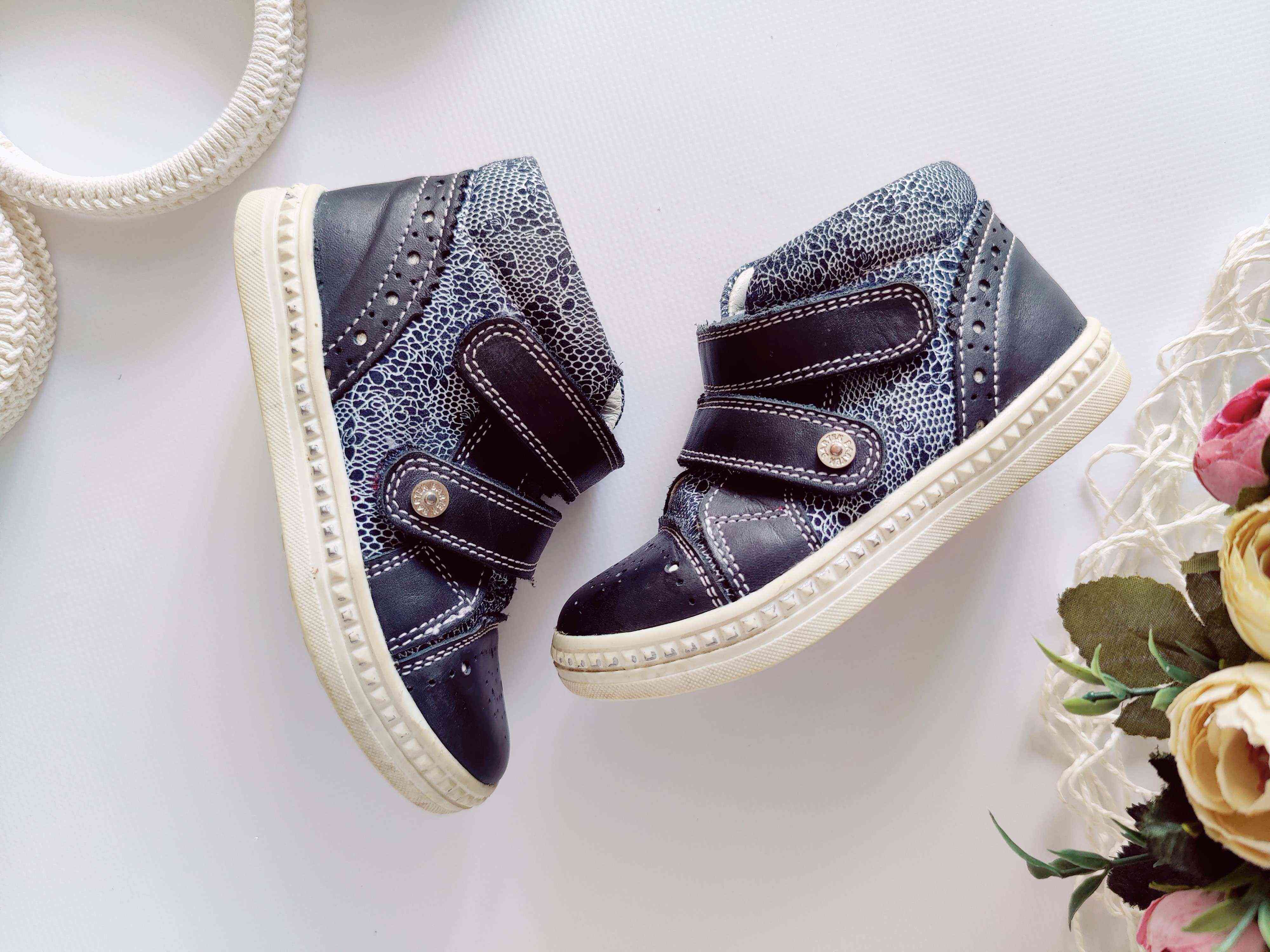 24 (15,5 см) Шкіряні демісезонні черевики для дівчинки