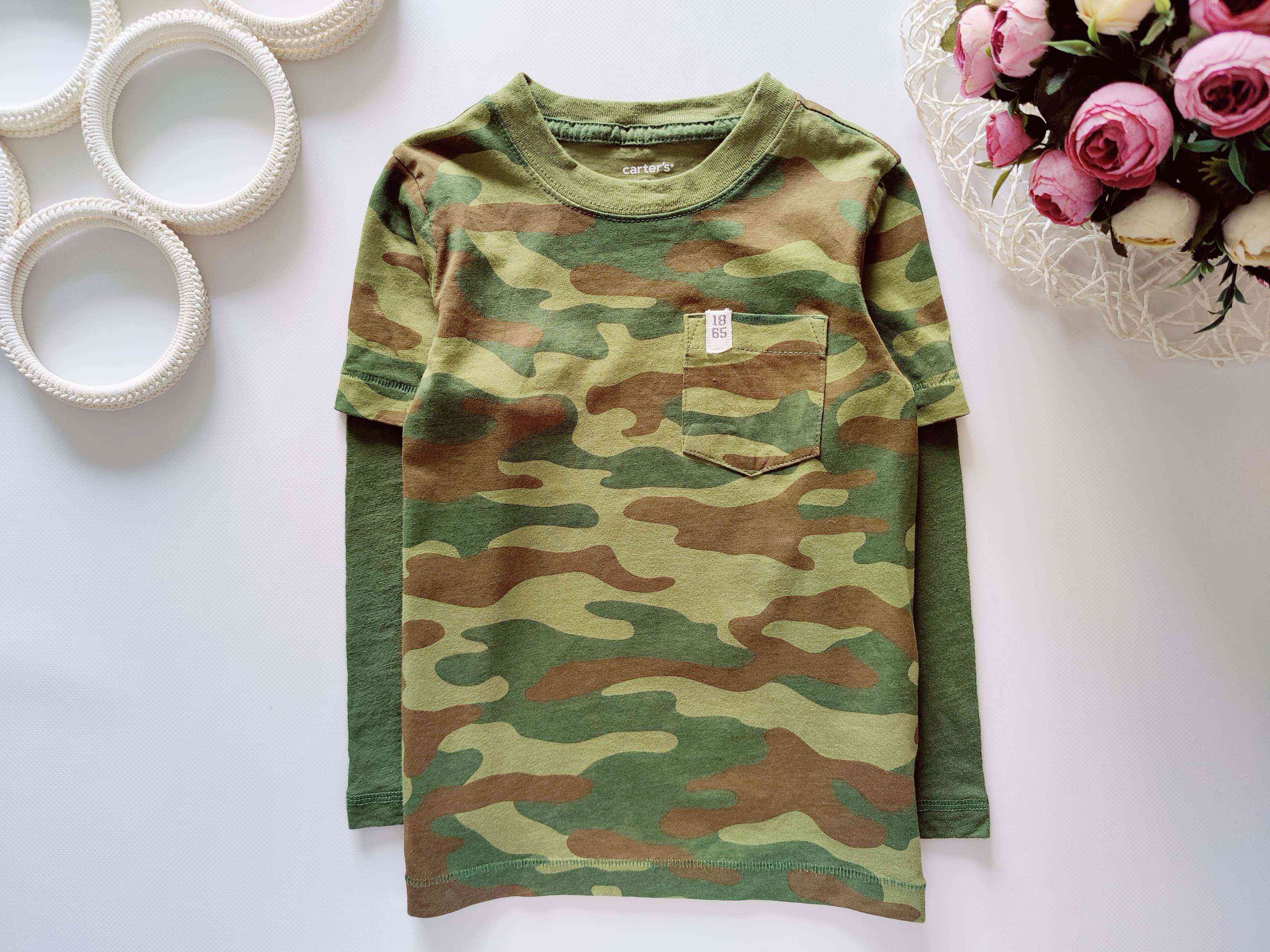 3 роки, зріст 98 Лонгслів у військовому забарвленні Carter's