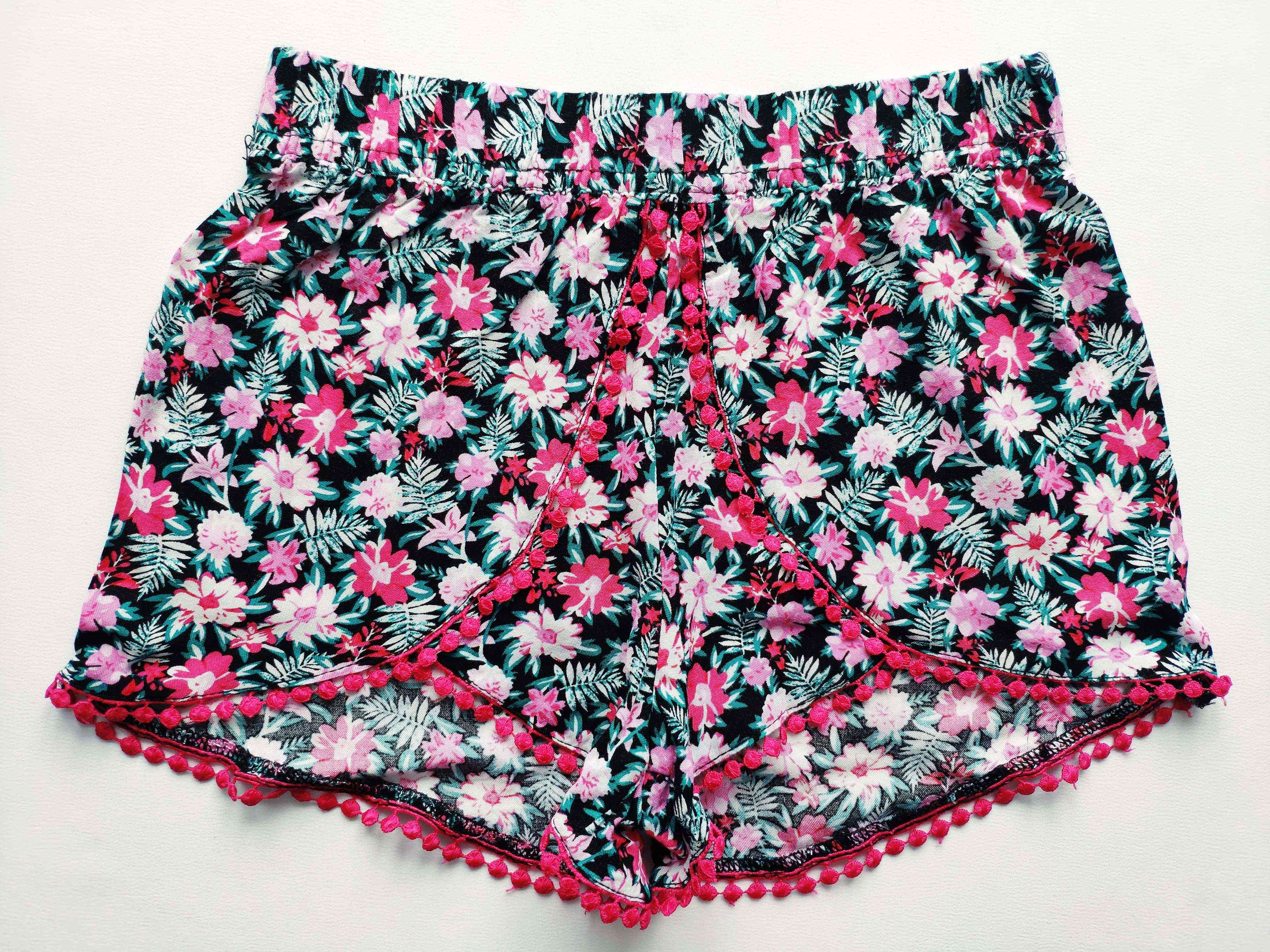 7-8 лет, рост 128 Шорты для девочки