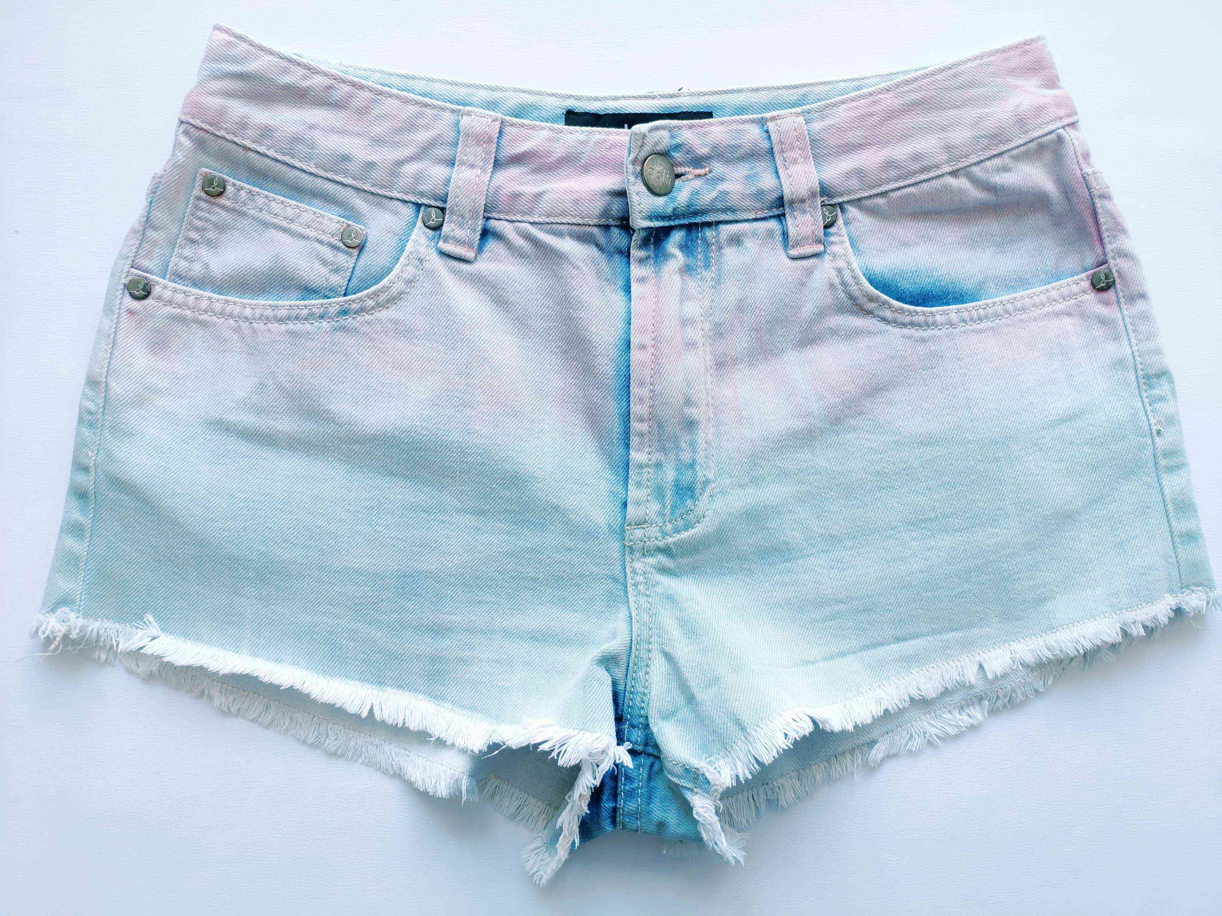 М-ка (10-ка) Женскаие джинсовые шорты