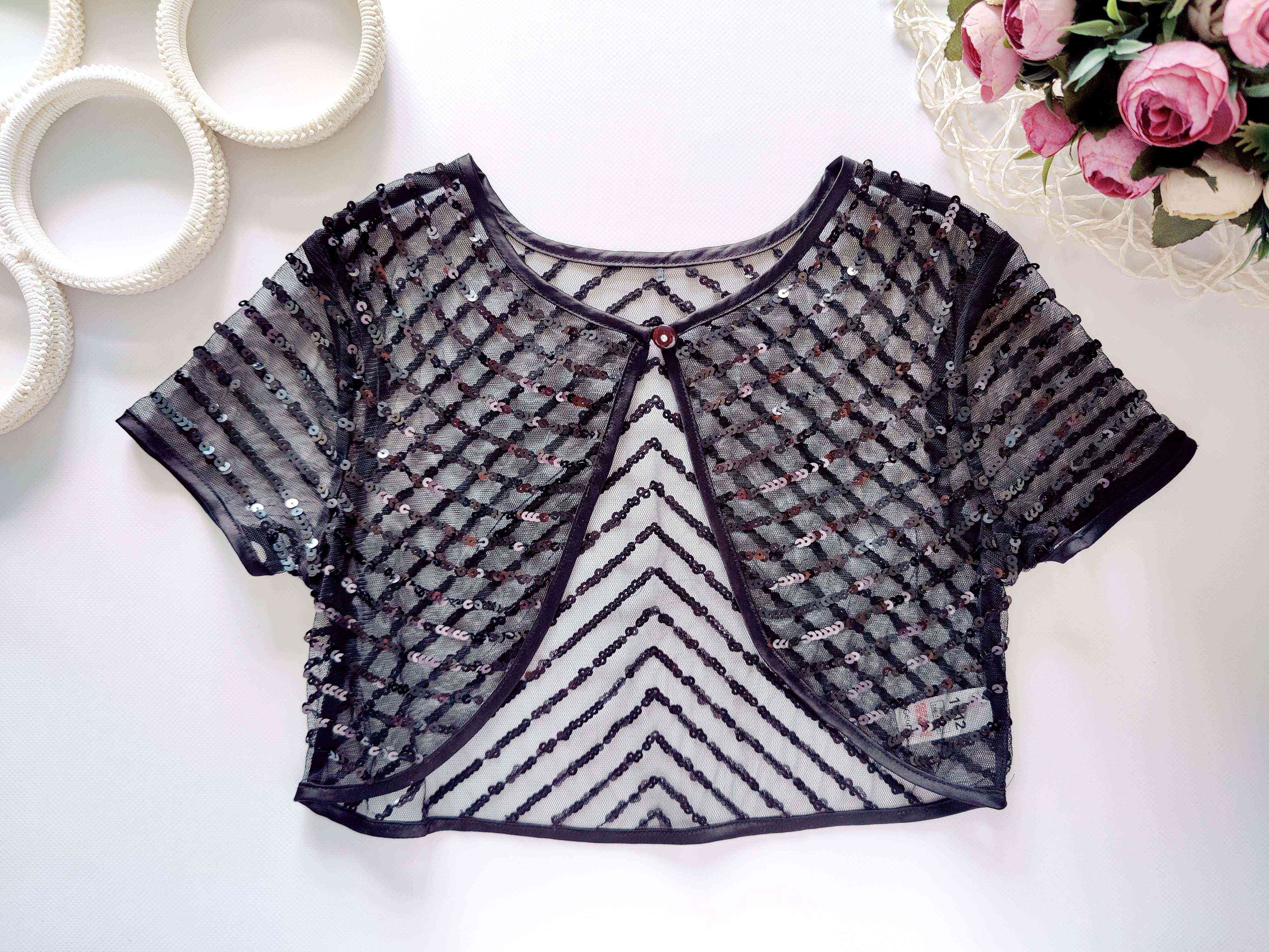 11,12 років, зріст 146,152 Нове ошатне болеро в паєтках