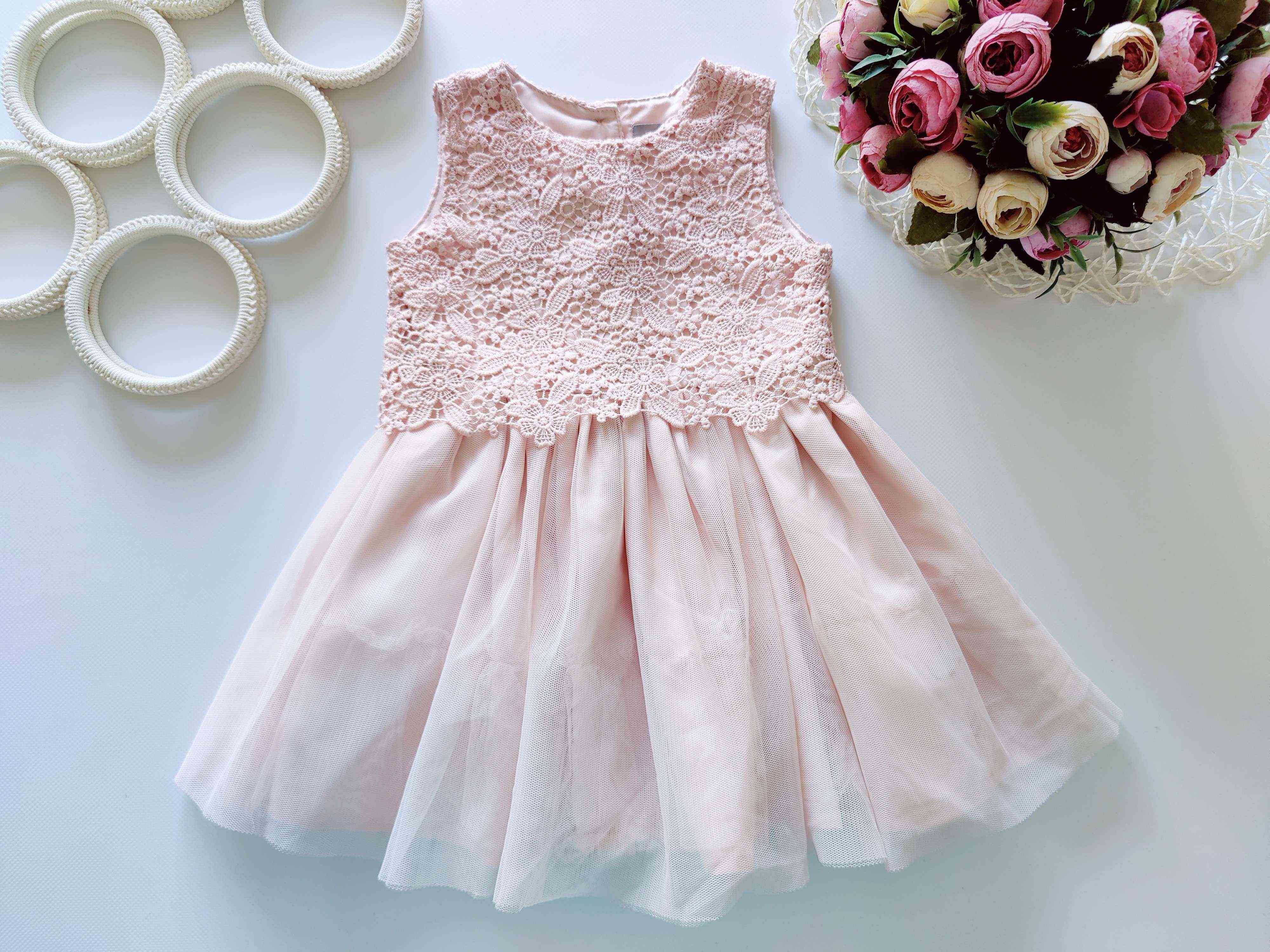 12,18 місяців зріст 86 Пудрове ошатне плаття