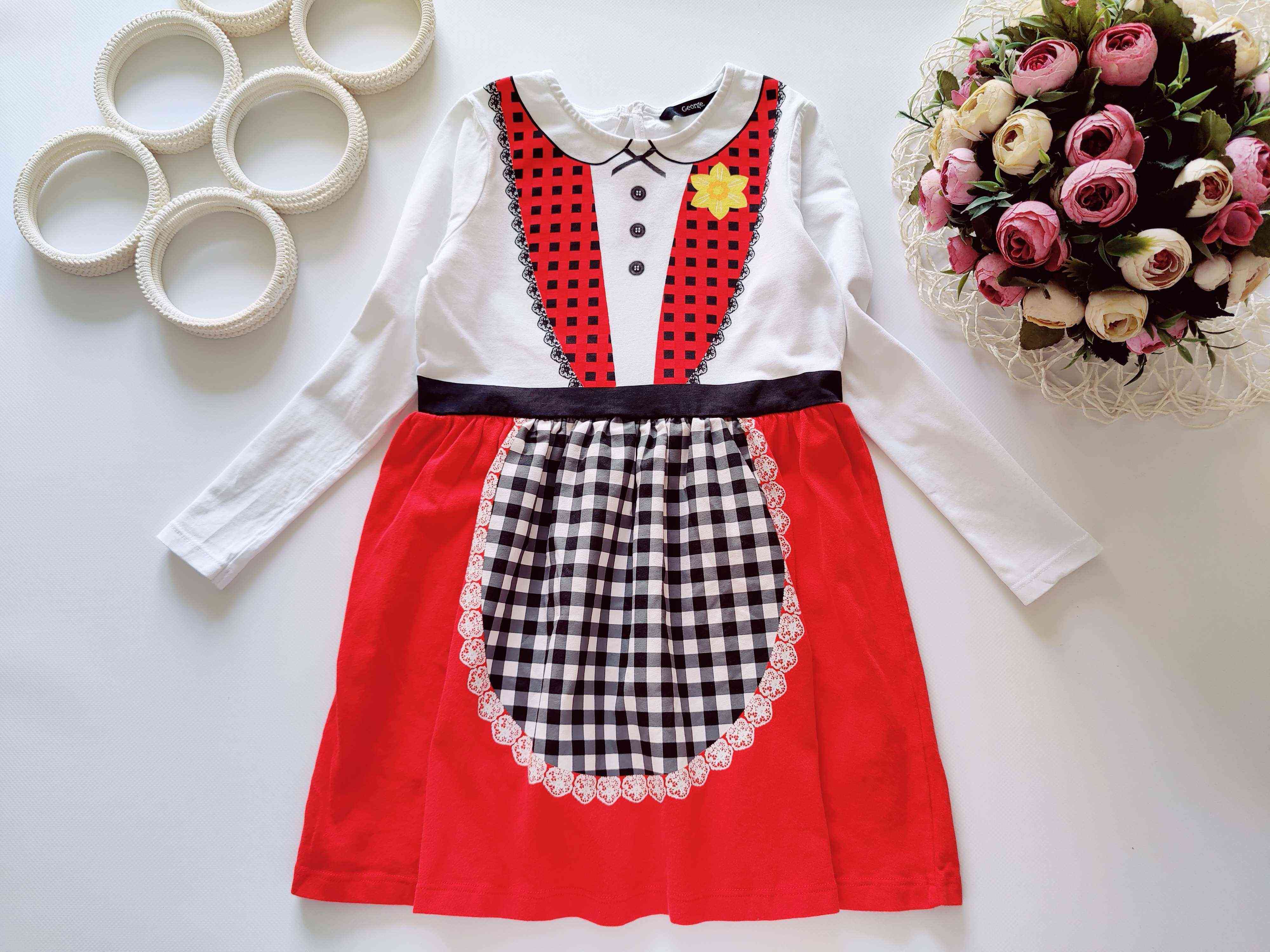 5,6 років, зріст 110,116 Трикотажне плаття з принтом червоної шапочки