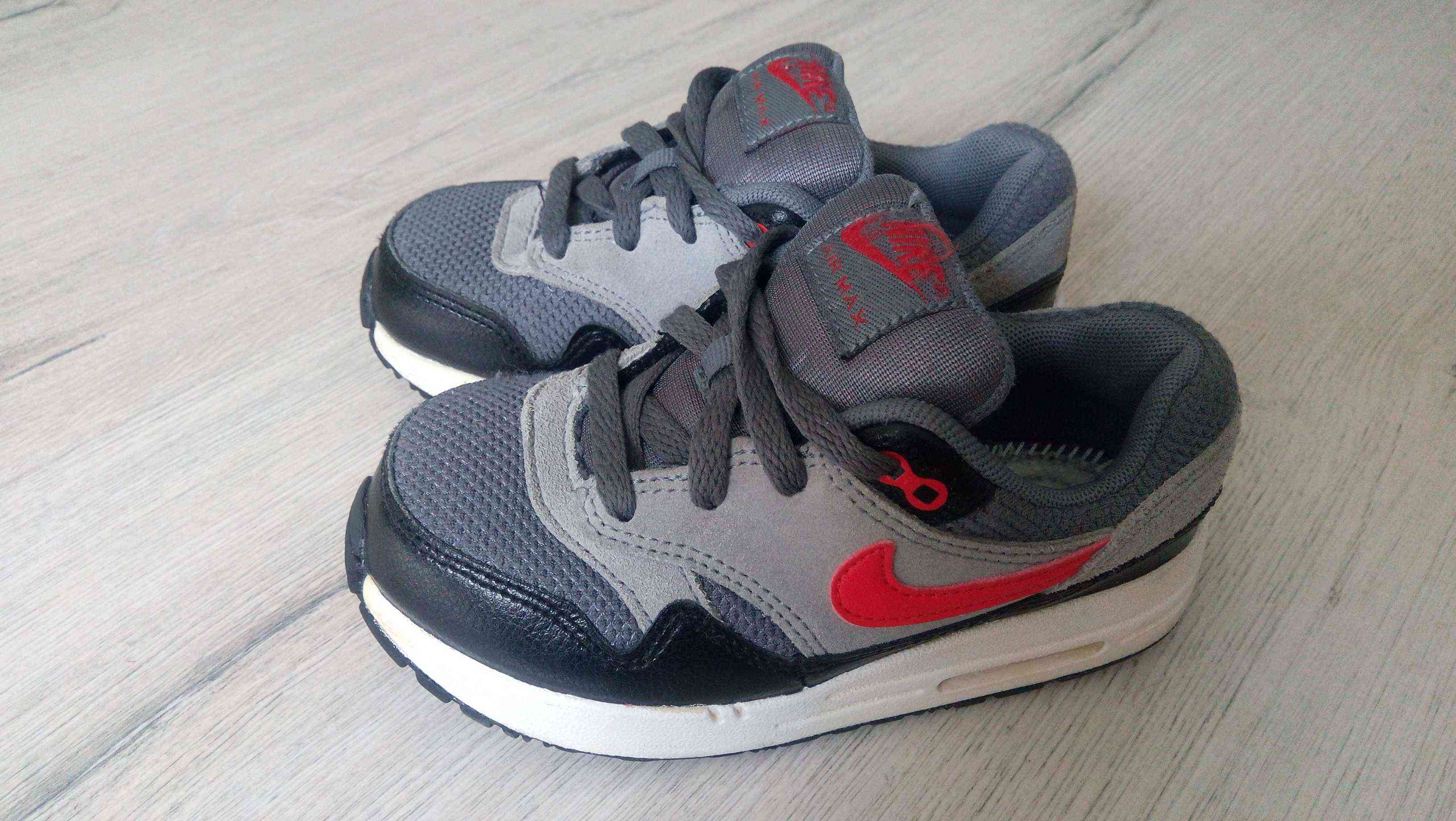 26 (16 см) Nike (Найк) Шкіряні кросівки для хлопчика та дівчинки