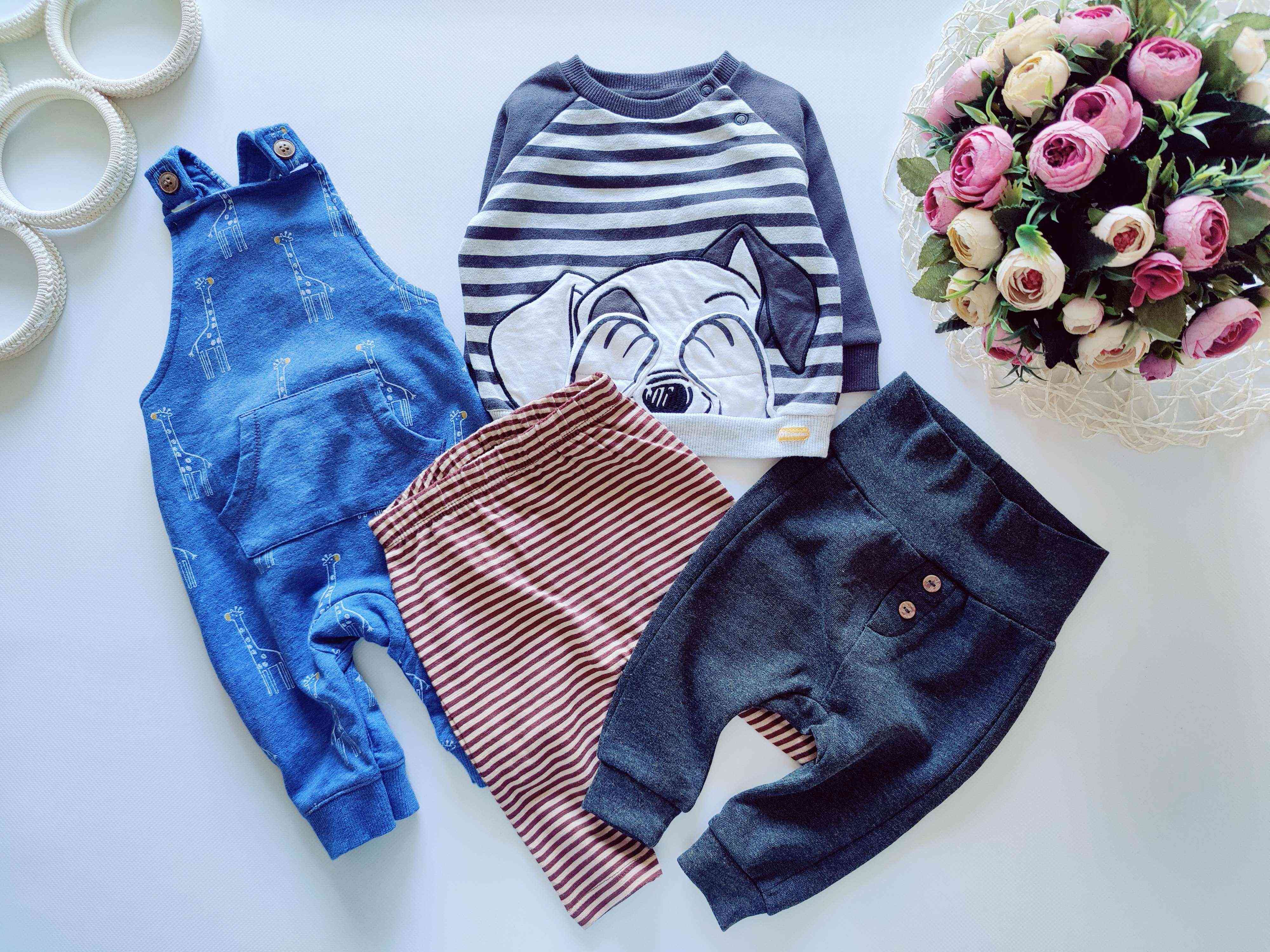 3 мес, рост 66 Кофта и штаны на флисе, новый ромпер, штаны