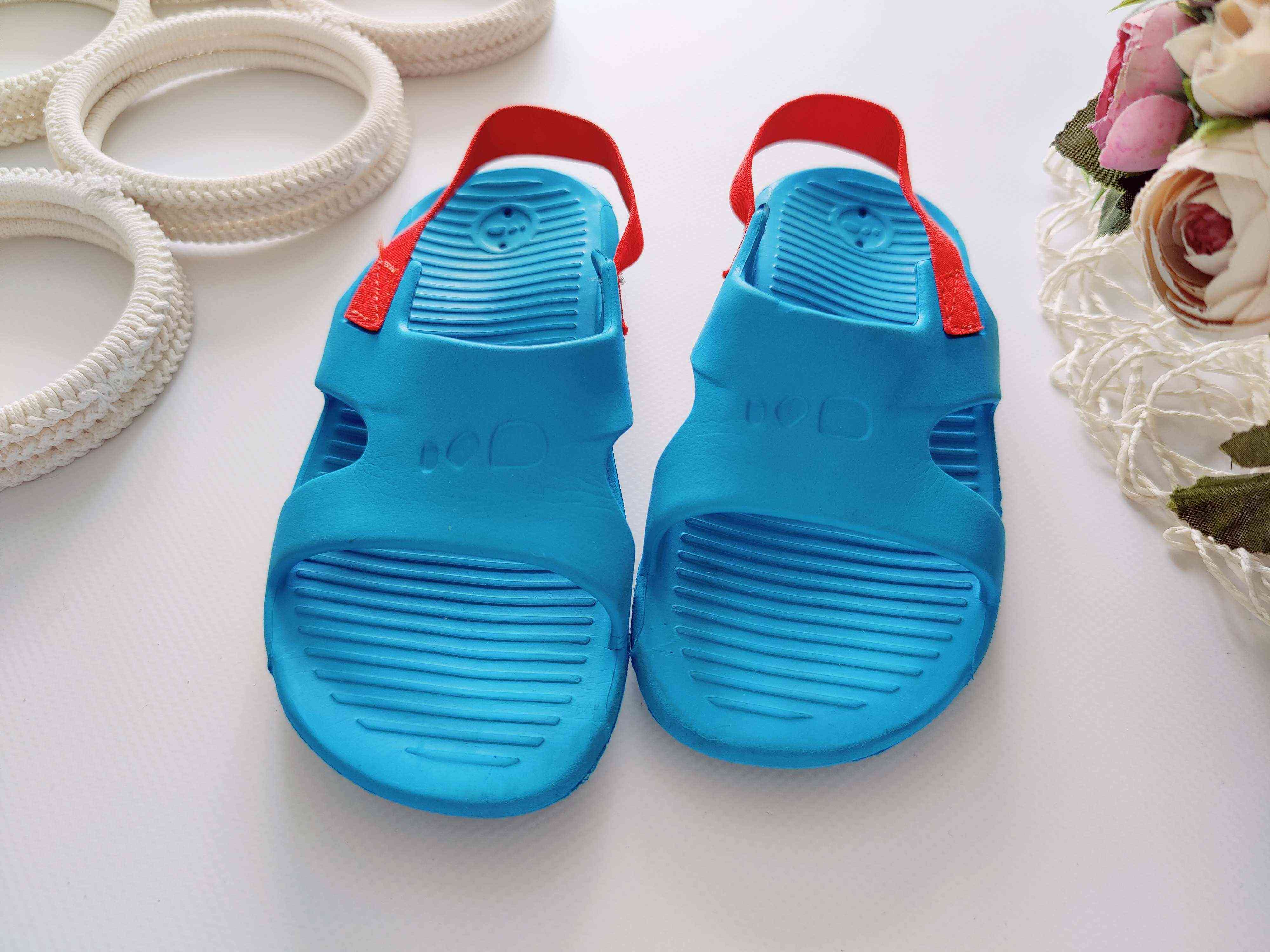 29 (19,5 см) Блакитні шльопанці