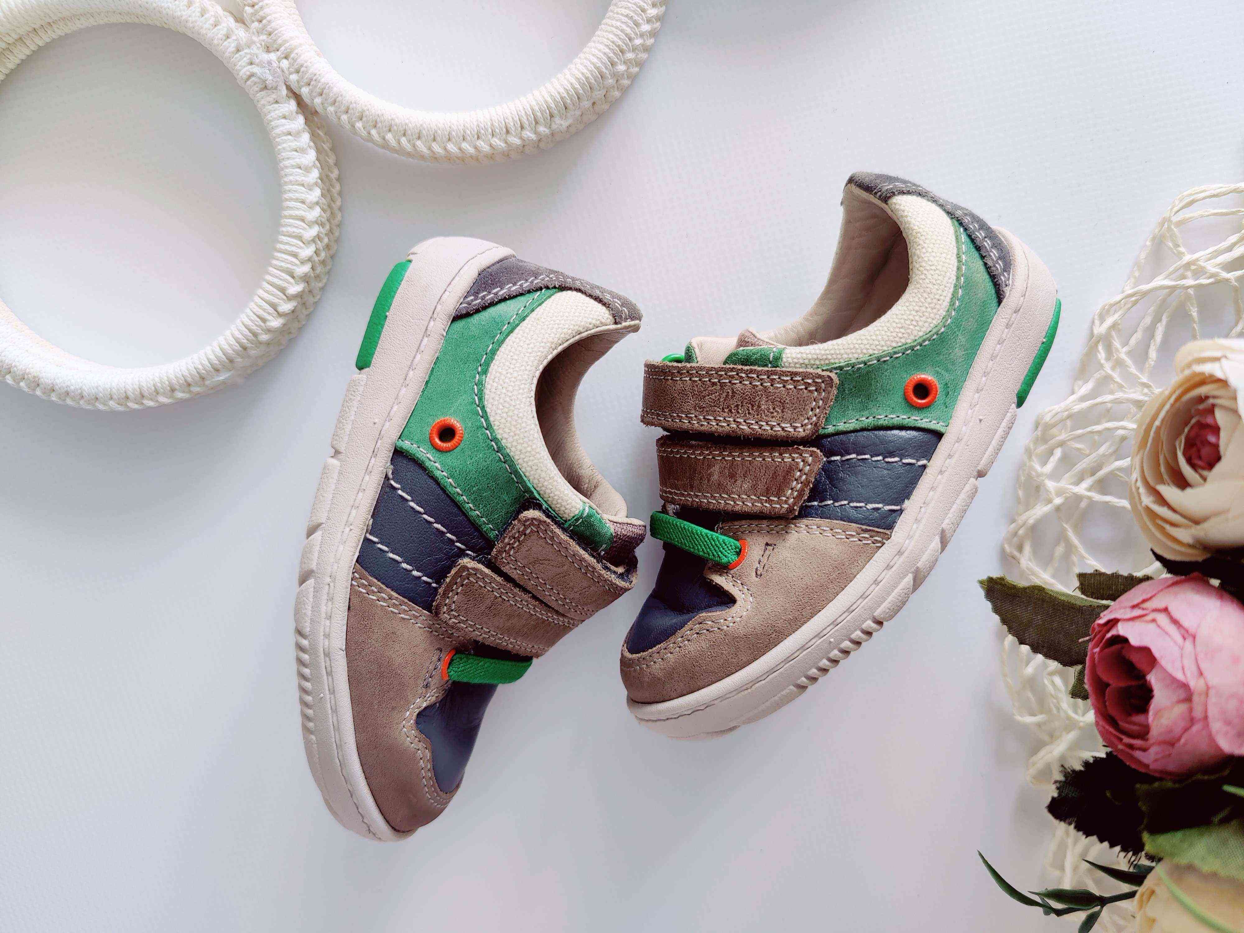 20 (13 см) Легкі шкіряні кросівки