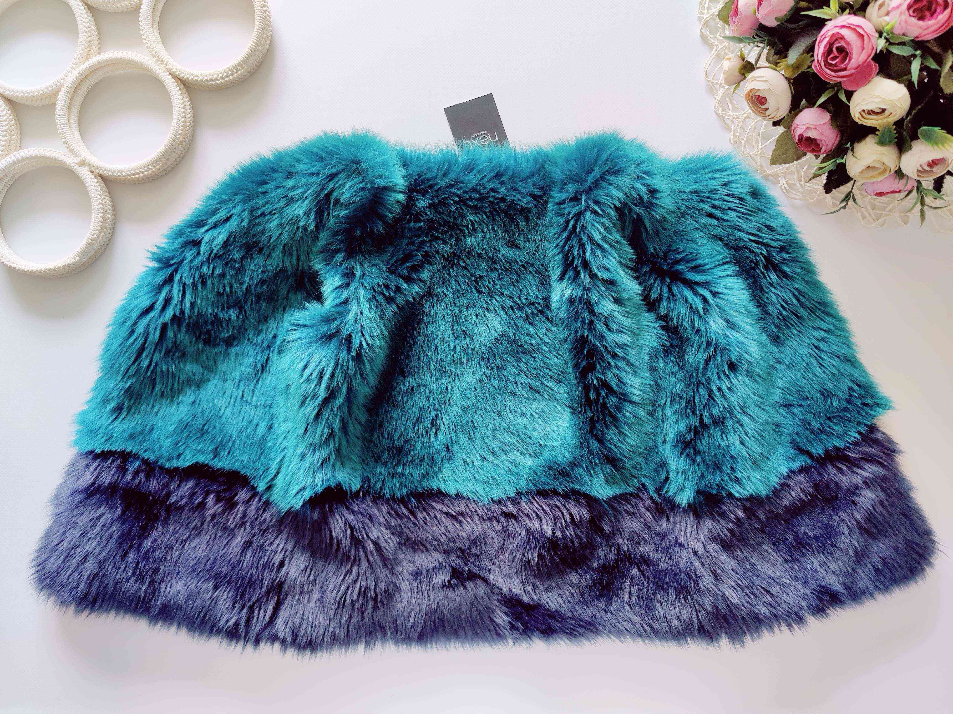 3,4 года, рост 104 Новая меховая детская жилетка