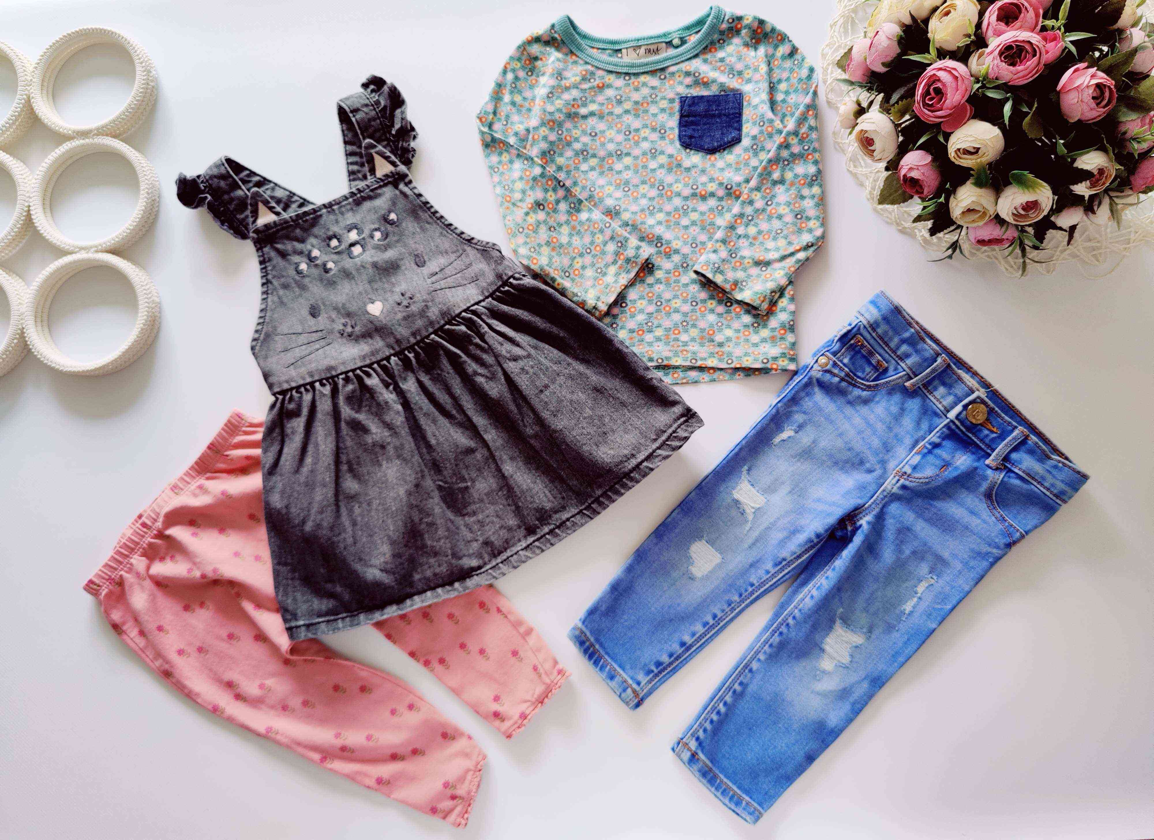 6,9 міс, зріст 68,74 Реглан, джинси та сарафан